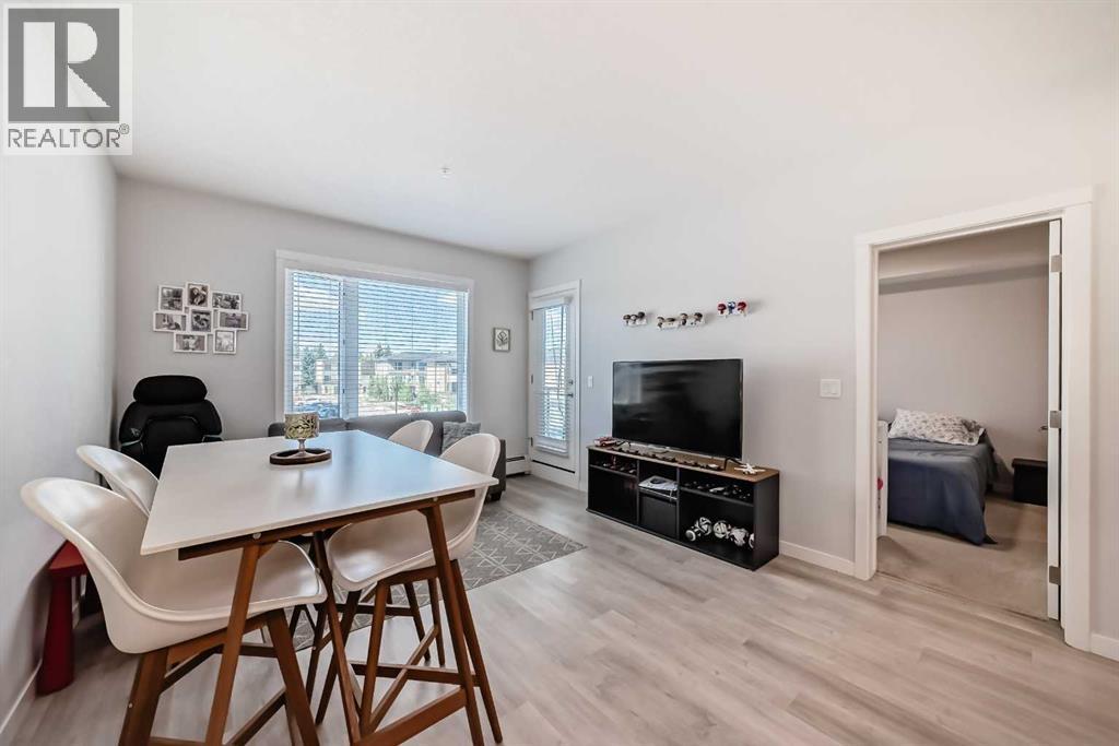 310, 150 Shawnee Square, Calgary, Alberta  T2Y 0T6 - Photo 11 - A2251028