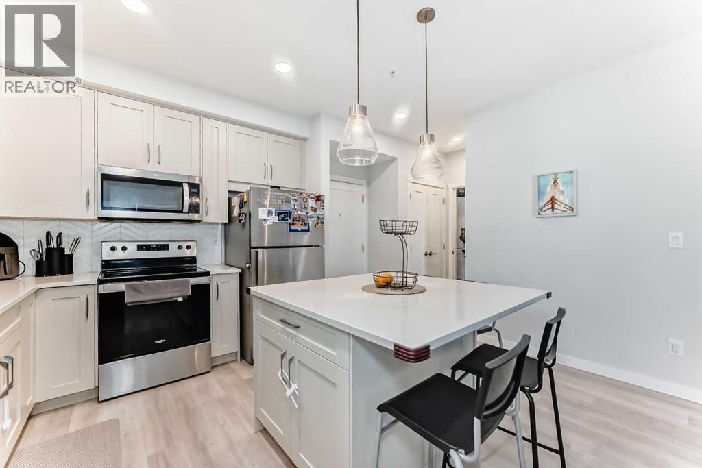 310, 150 Shawnee Square, Calgary, Alberta  T2Y 0T6 - Photo 7 - A2251028