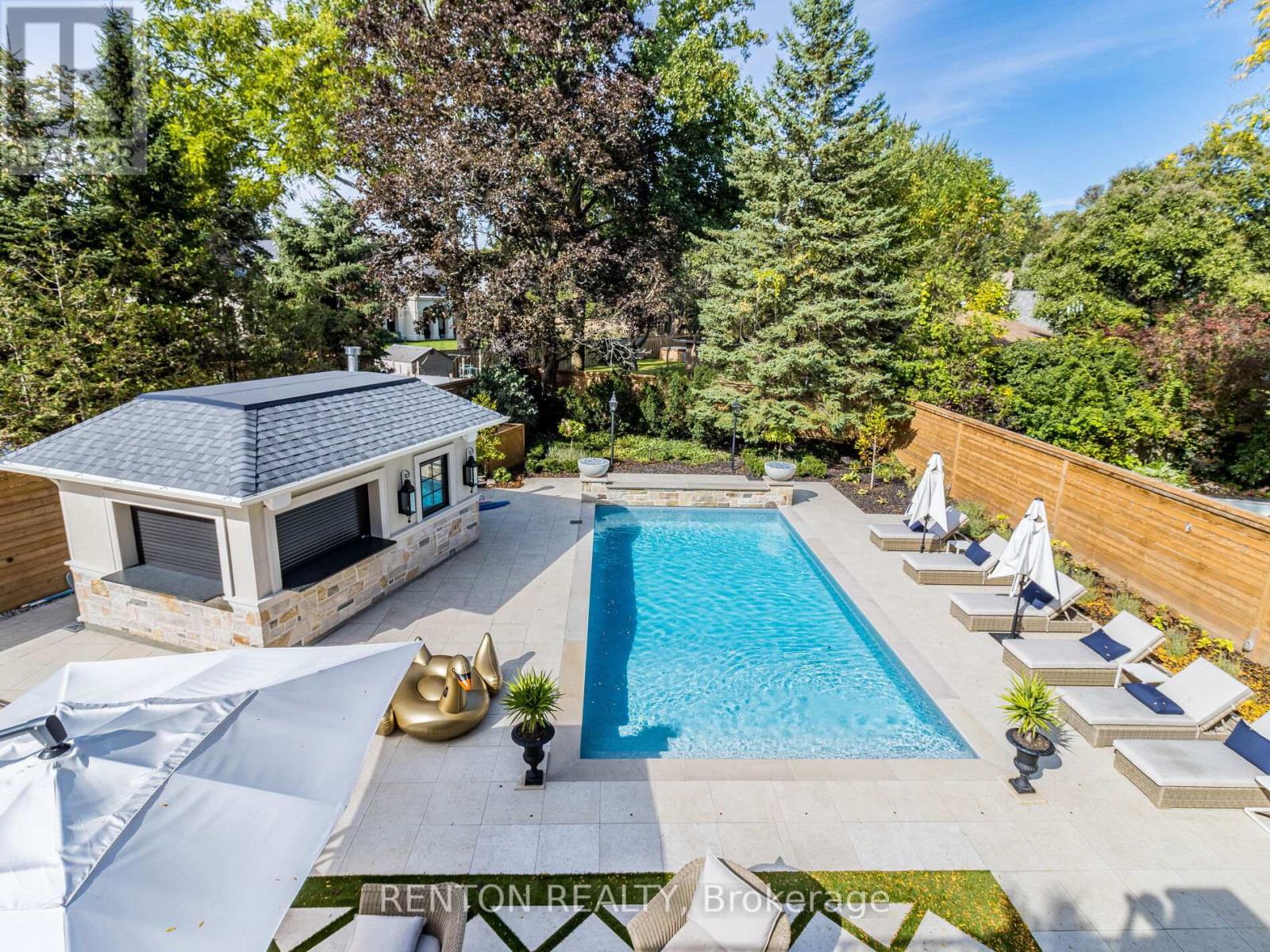 1491 Watersedge Road, Mississauga (Clarkson), Ontario  L5J 1A5 - Photo 38 - W12363053