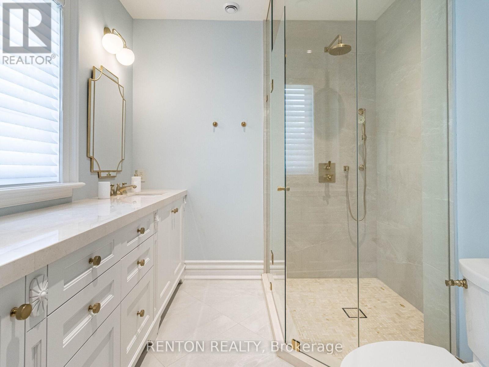 1491 Watersedge Road, Mississauga (Clarkson), Ontario  L5J 1A5 - Photo 40 - W12363053