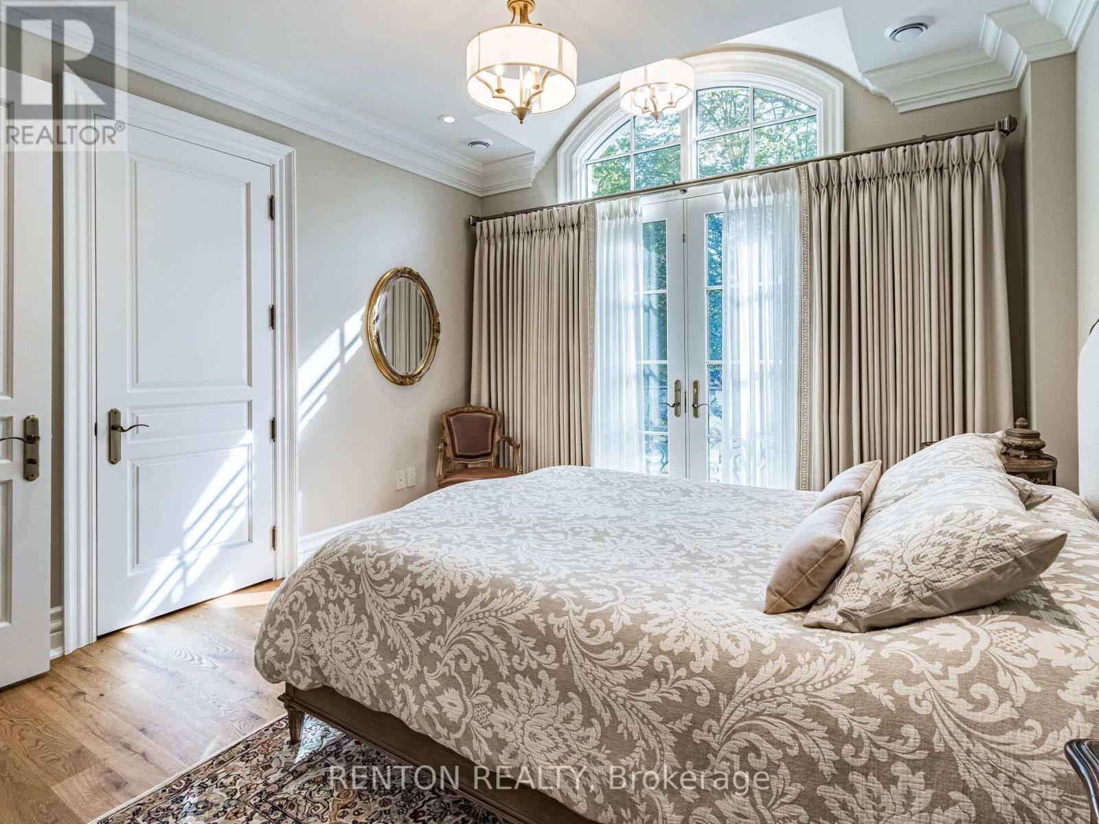 1491 Watersedge Road, Mississauga (Clarkson), Ontario  L5J 1A5 - Photo 43 - W12363053