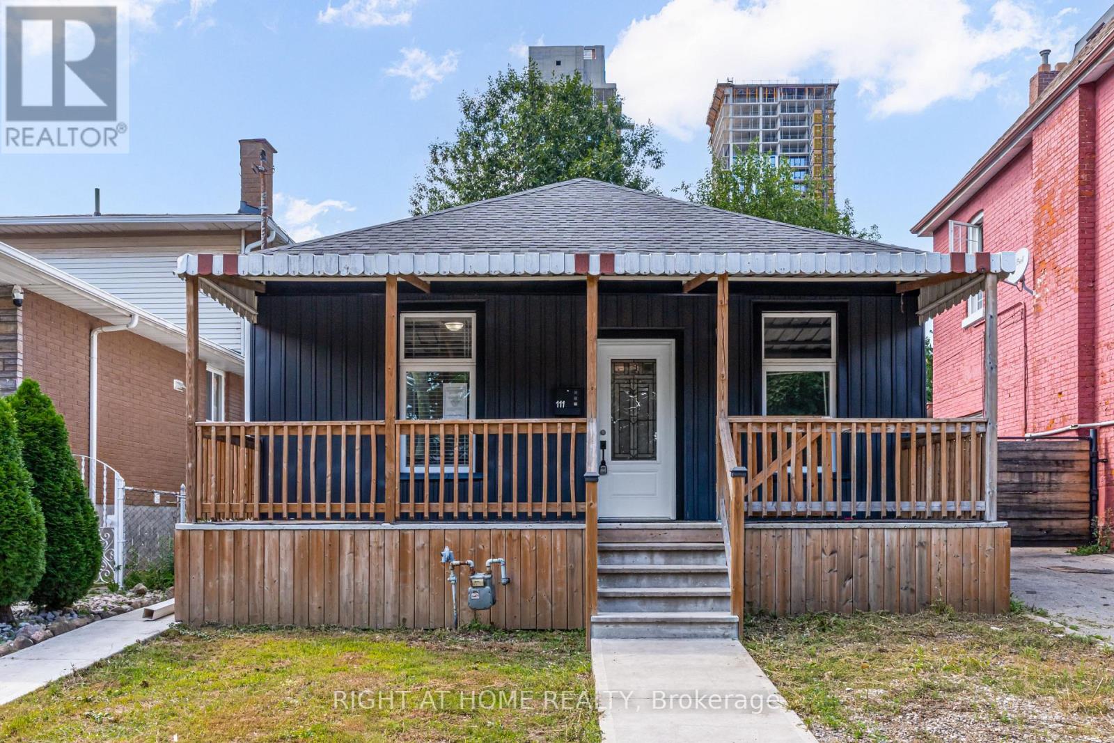 Property at 111 MARY STREET image 1