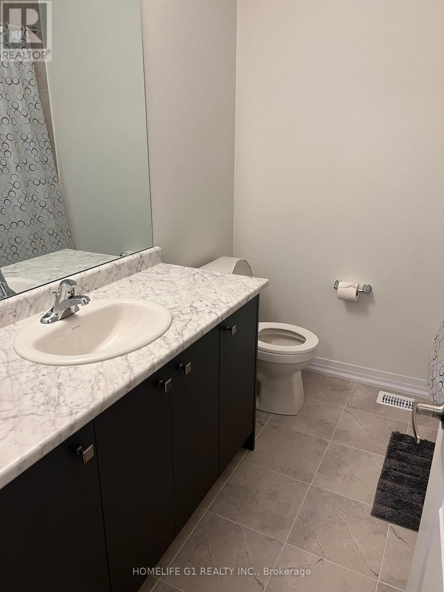151 Velvet Way, Thorold, Ontario  L2V 0P1 - Photo 12 - X12363022