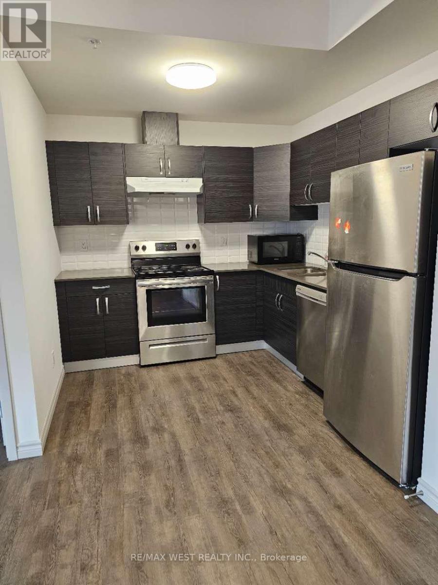 307 - 269 Sunview Street, Waterloo, Ontario  N2L 3V8 - Photo 2 - X12363024