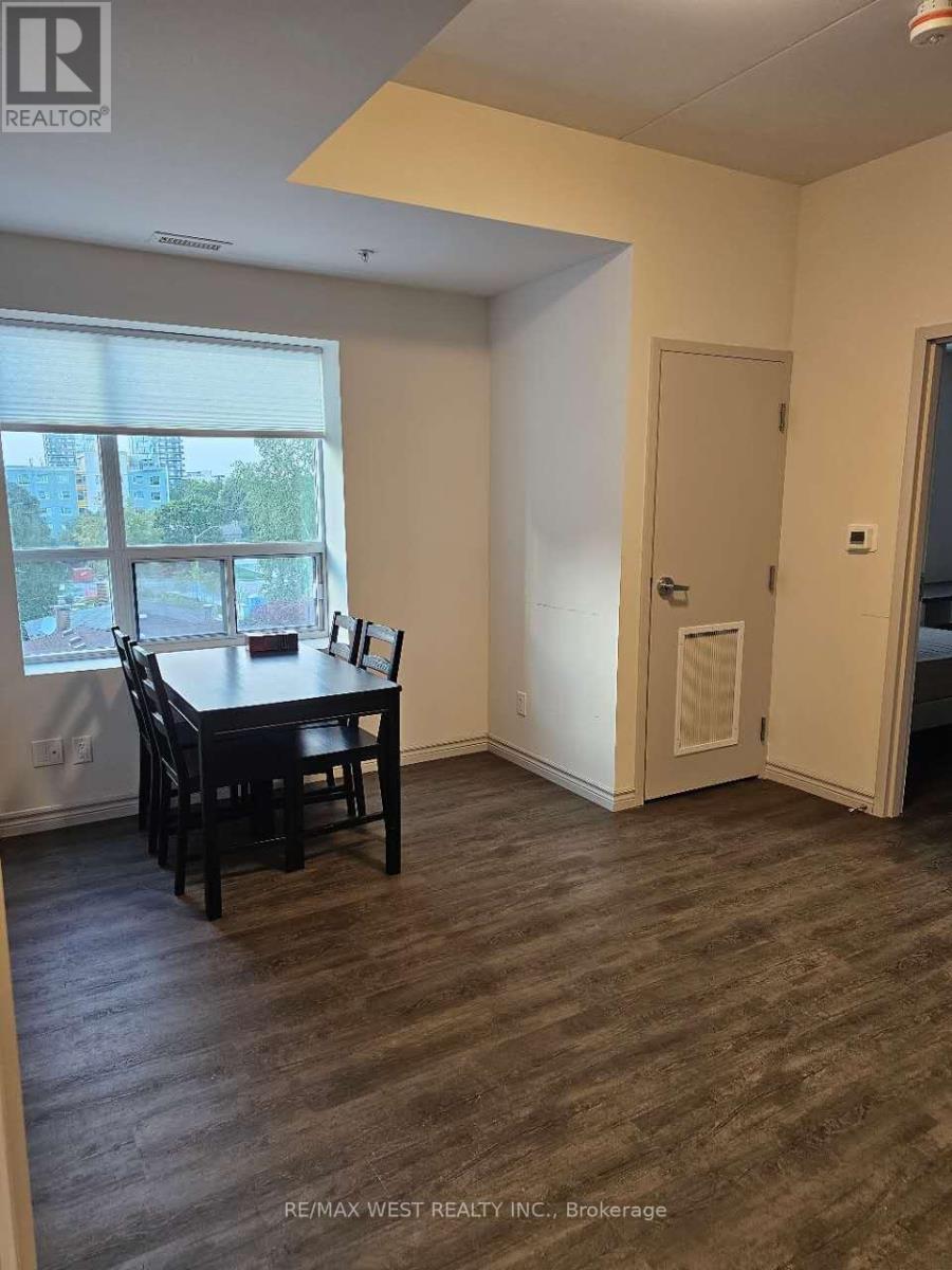 307 - 269 Sunview Street, Waterloo, Ontario  N2L 3V8 - Photo 4 - X12363024