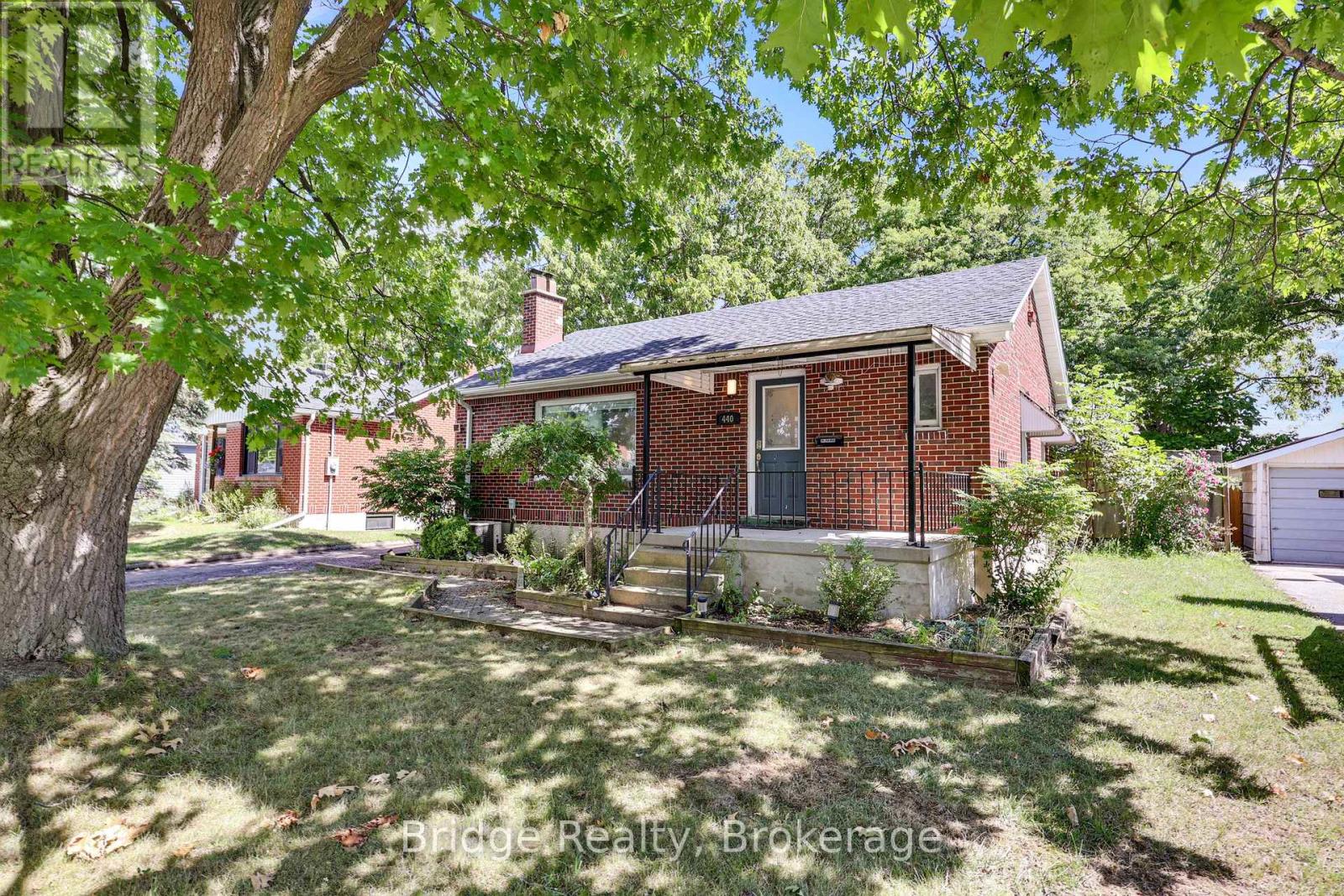 440 Paterson Avenue, London East, Ontario  N5W 5C7 - Photo 2 - X12363123