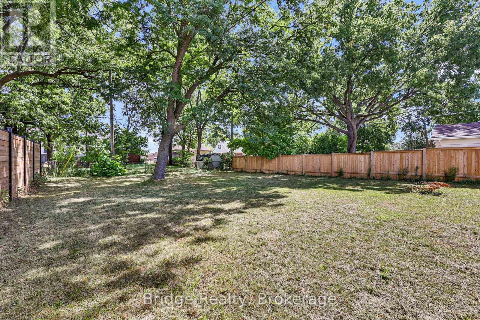 440 Paterson Avenue, London East, Ontario  N5W 5C7 - Photo 38 - X12363123