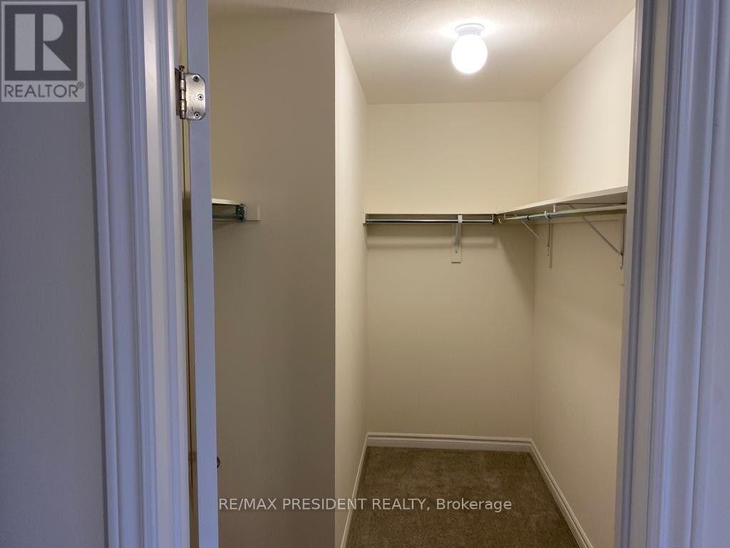 10 Poole Street, Brantford, Ontario  N3V 0B1 - Photo 14 - X12362991