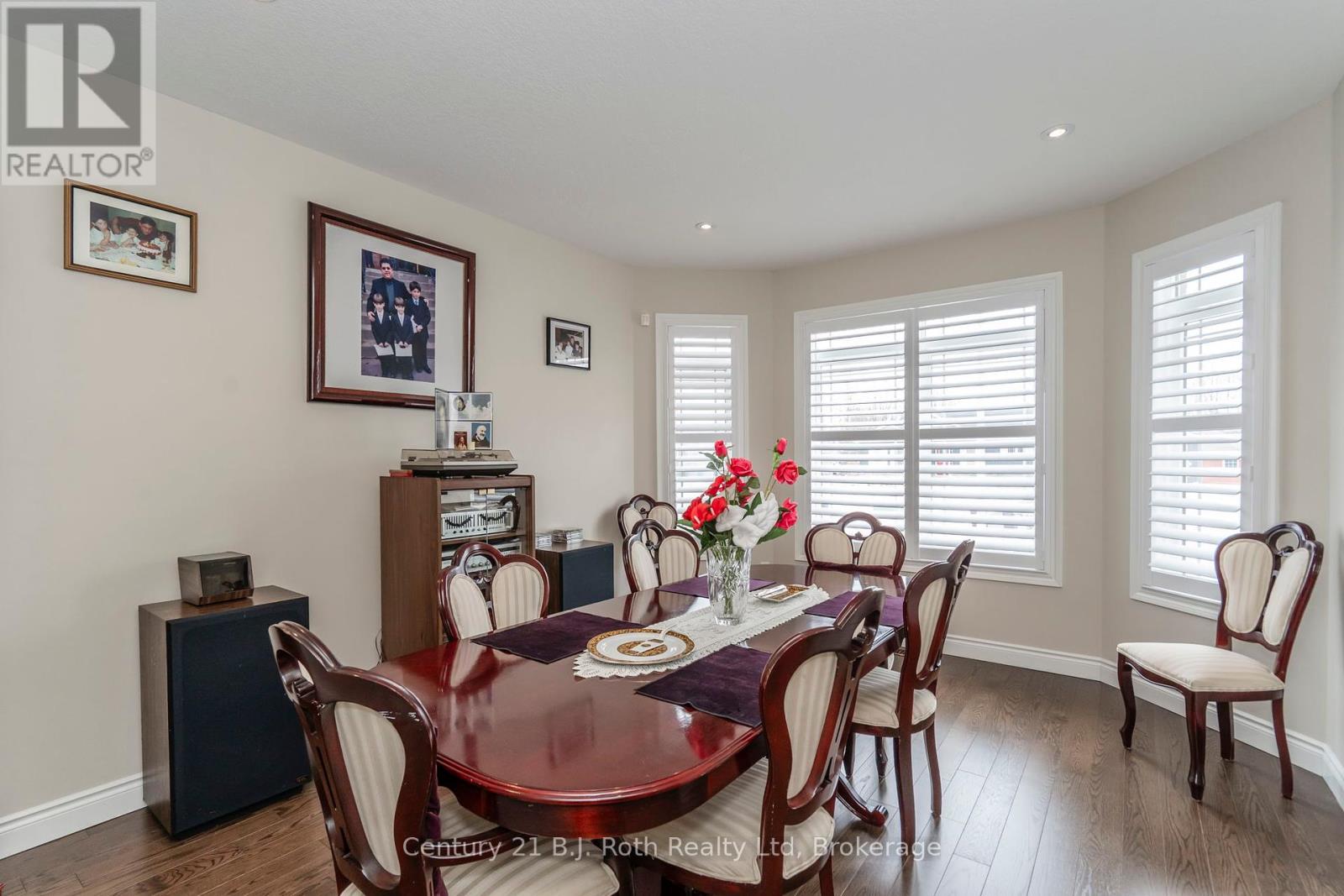 4 Charlie Rawson Boulevard, Tay, Ontario  L0K 2A0 - Photo 15 - S12078079