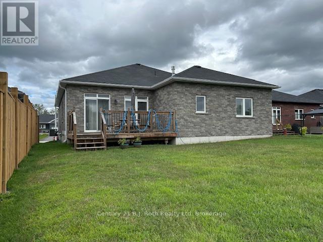 4 Charlie Rawson Boulevard, Tay, Ontario  L0K 2A0 - Photo 37 - S12078079