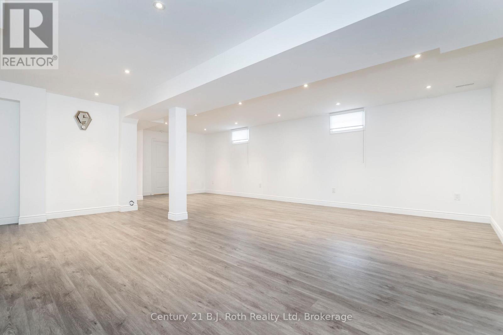 4 Charlie Rawson Boulevard, Tay, Ontario  L0K 2A0 - Photo 29 - S12078079