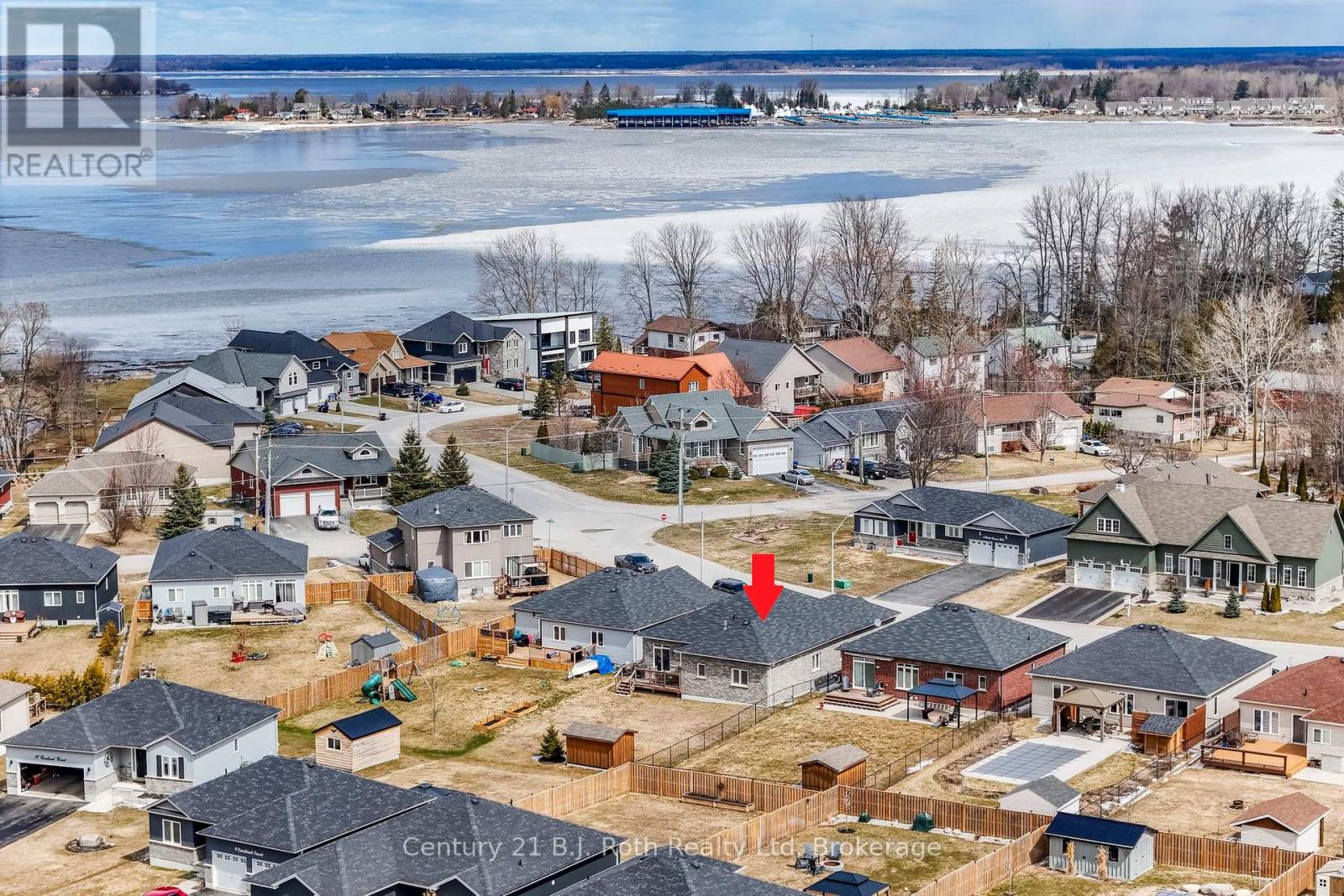 4 Charlie Rawson Boulevard, Tay, Ontario  L0K 2A0 - Photo 43 - S12078079