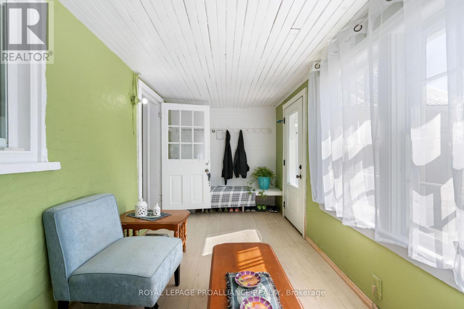 917 County 21 Road, Edwardsburgh/cardinal, Ontario  K0E 1X0 - Photo 11 - X12363225