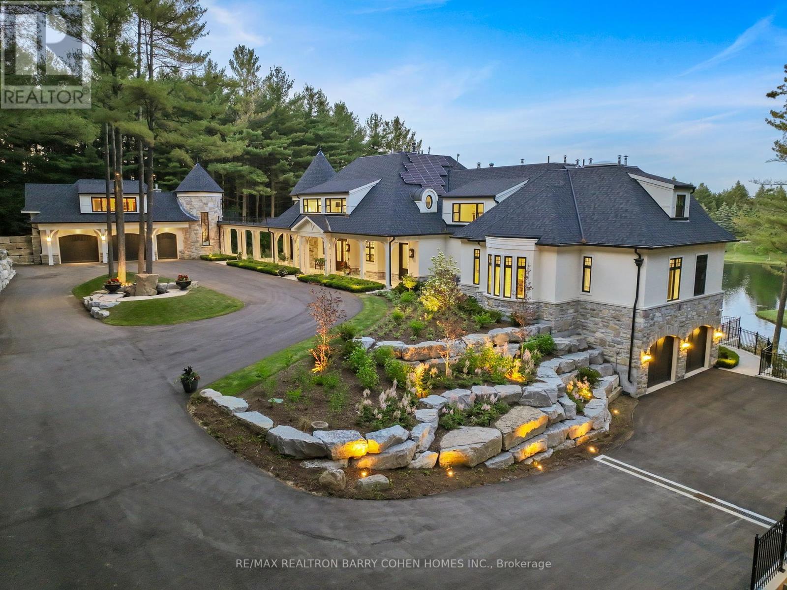 15466 The Gore Road, Caledon, Ontario  L7C 3E5 - Photo 34 - W12363138