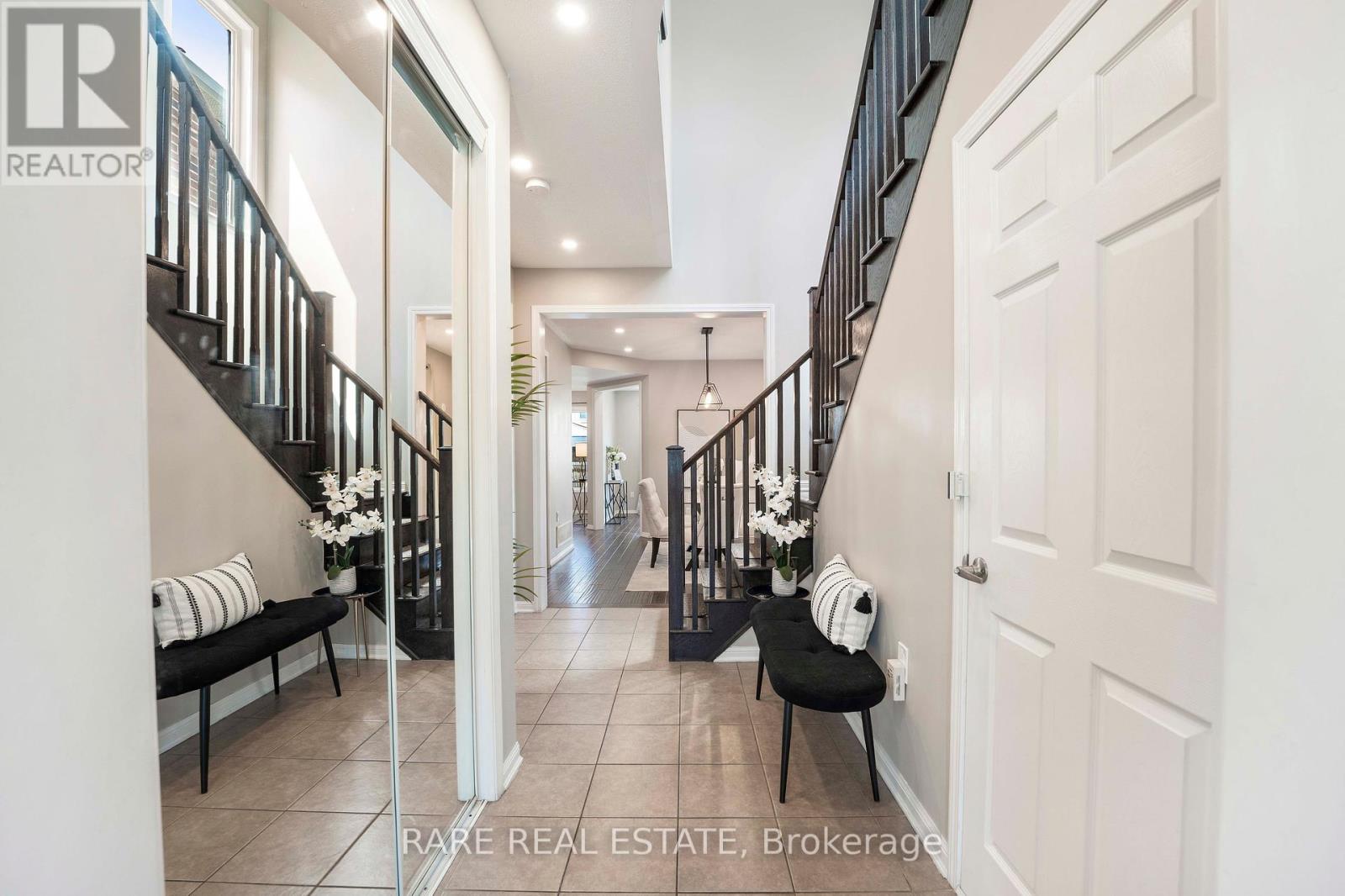 Property at 953 RIGO CROSS image 5