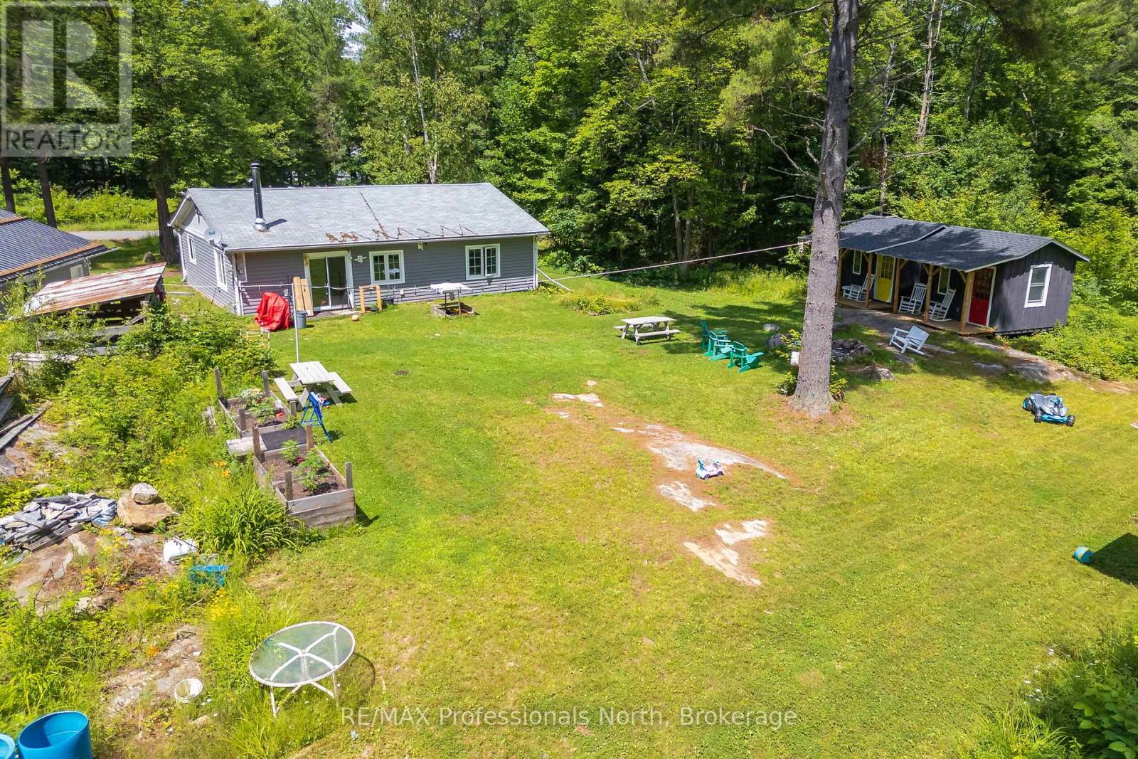 187 Stephenson 4 Road W, Huntsville, Ontario  P0B 1M0 - Photo 27 - X12363313