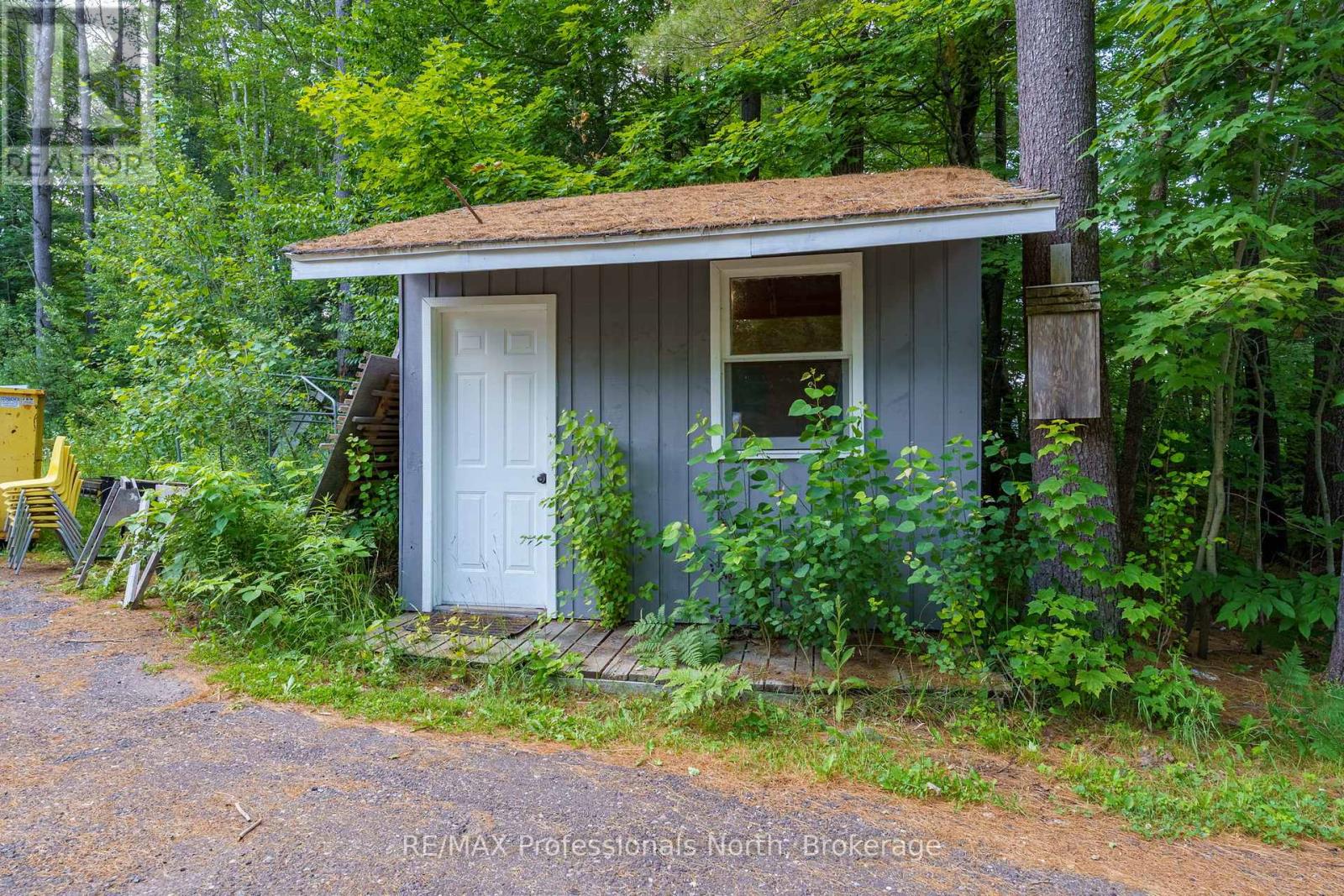 187 Stephenson 4 Road W, Huntsville, Ontario  P0B 1M0 - Photo 38 - X12363313