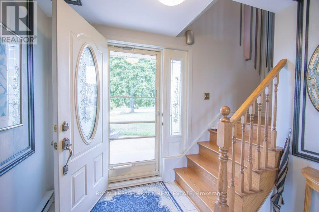 357 The Captains Corners, Kawartha Lakes, Ontario  K0M 1A0 - Photo 14 - X12363312