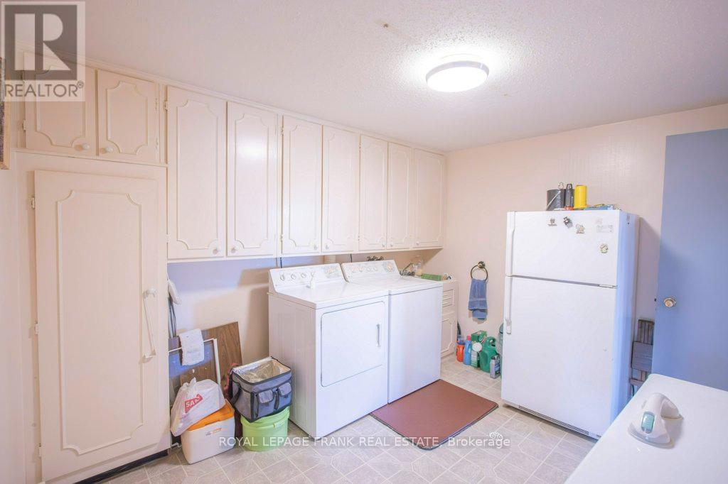 357 The Captains Corners, Kawartha Lakes, Ontario  K0M 1A0 - Photo 17 - X12363312