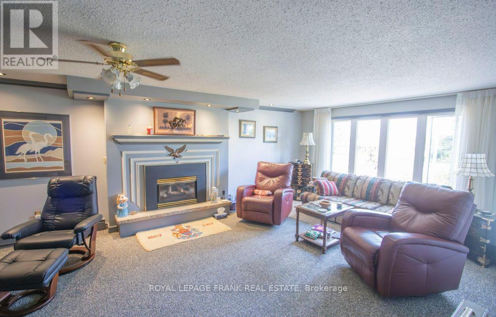 357 The Captains Corners, Kawartha Lakes, Ontario  K0M 1A0 - Photo 23 - X12363312
