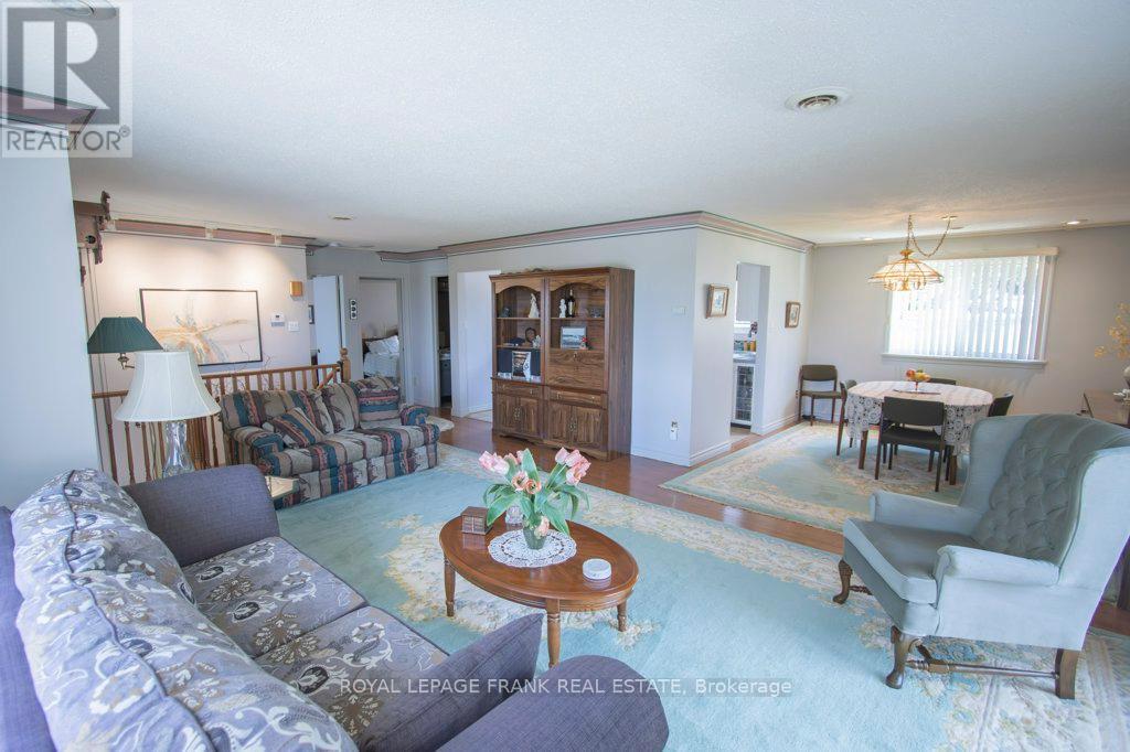357 The Captains Corners, Kawartha Lakes, Ontario  K0M 1A0 - Photo 30 - X12363312