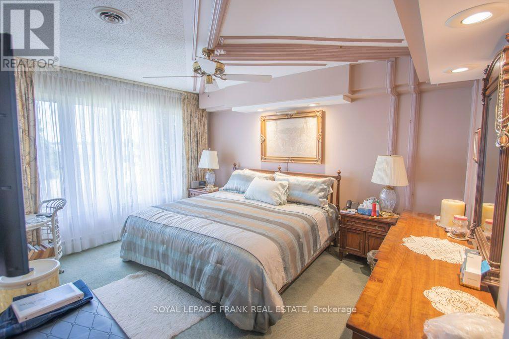 357 The Captains Corners, Kawartha Lakes, Ontario  K0M 1A0 - Photo 35 - X12363312