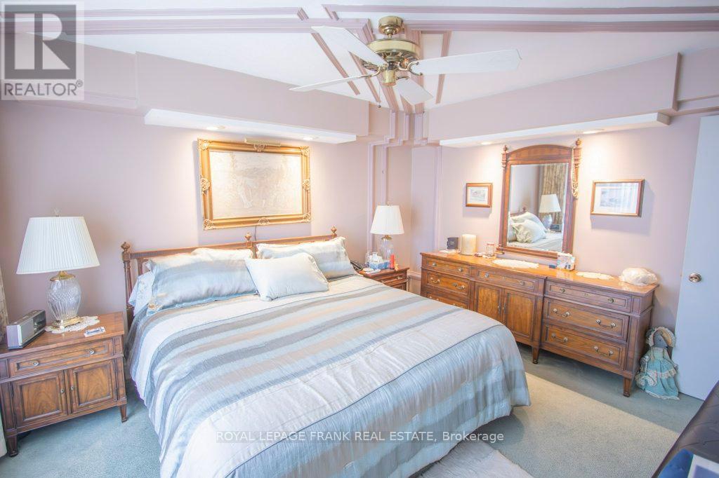 357 The Captains Corners, Kawartha Lakes, Ontario  K0M 1A0 - Photo 36 - X12363312