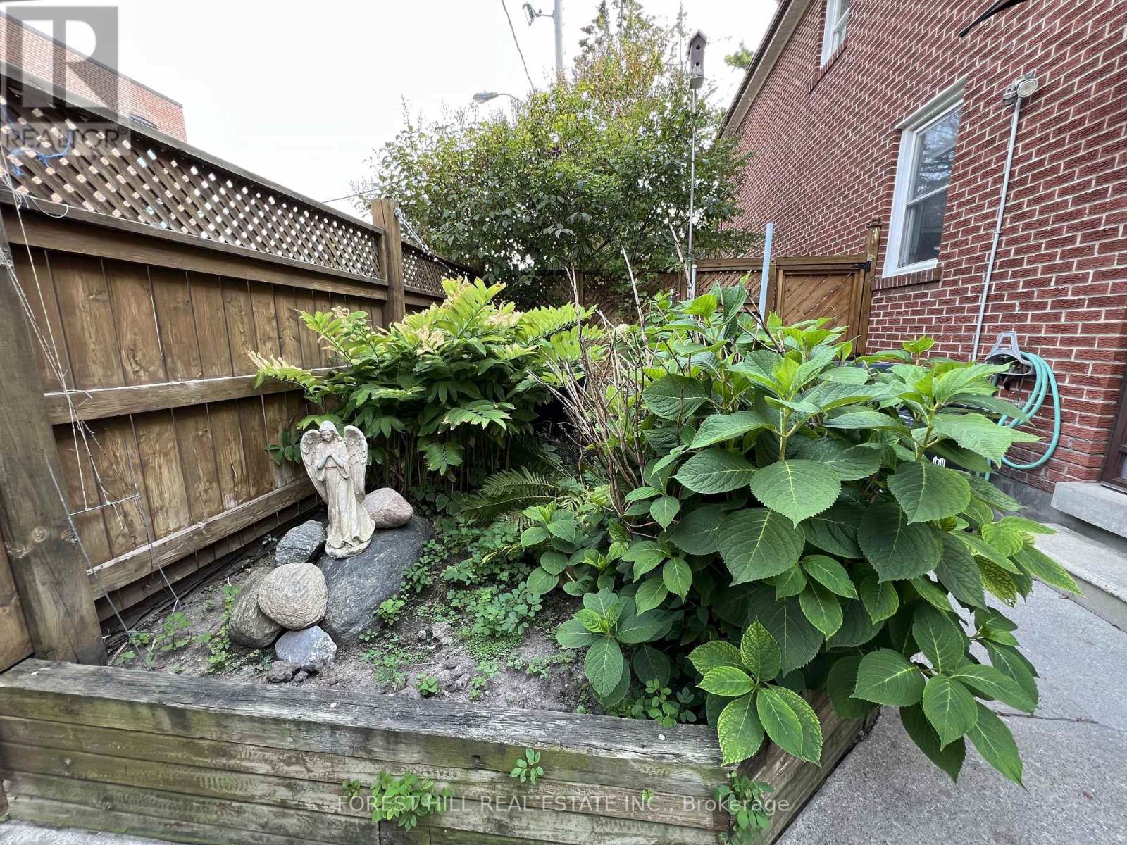 Lower - 168 Tyrrel Avenue W, Toronto, Ontario  M6G 2G8 - Photo 20 - C12363188