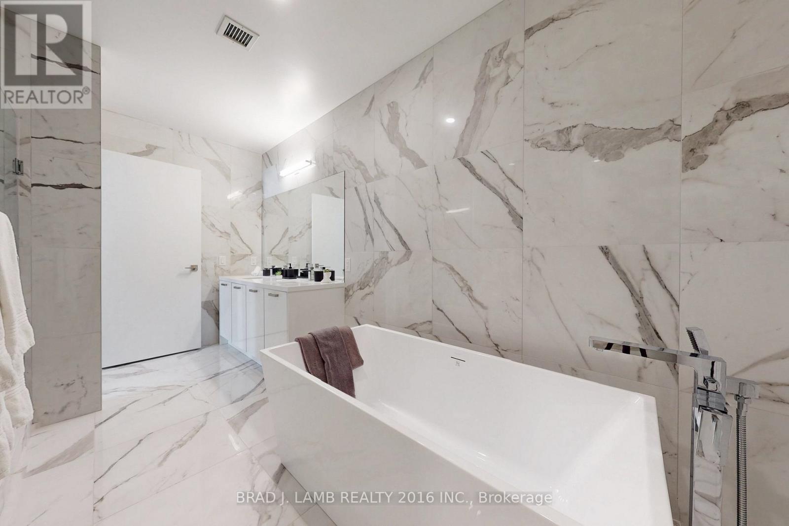 101 - 55 Ontario Street, Toronto, Ontario  M5A 0T8 - Photo 32 - C12363243