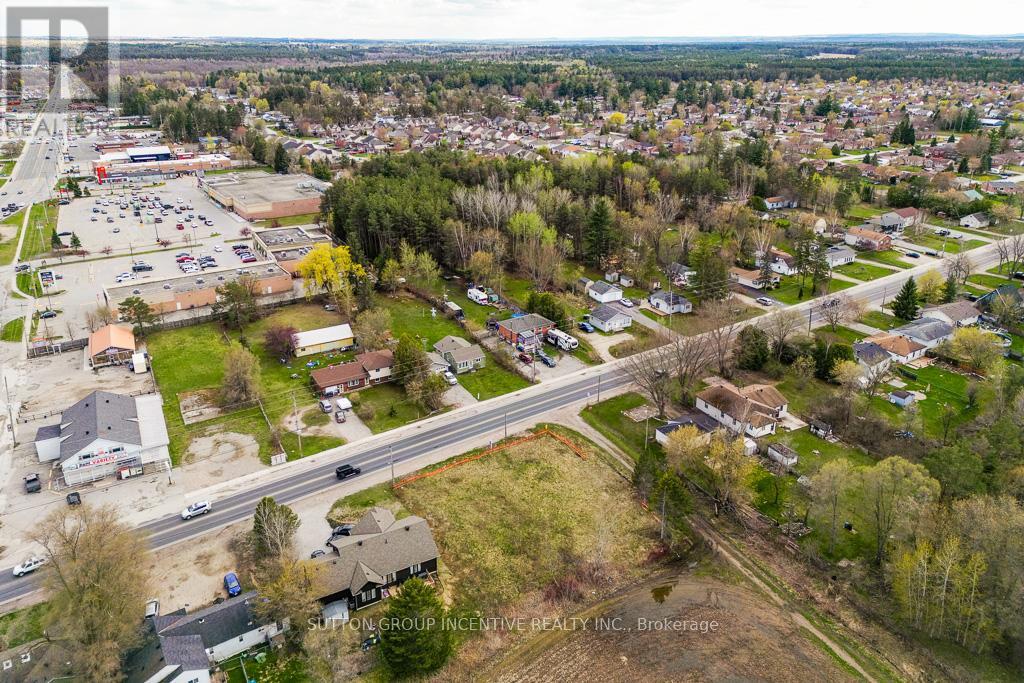 28 Brentwood Road, Essa, Ontario  L0M 1B2 - Photo 7 - N12363195