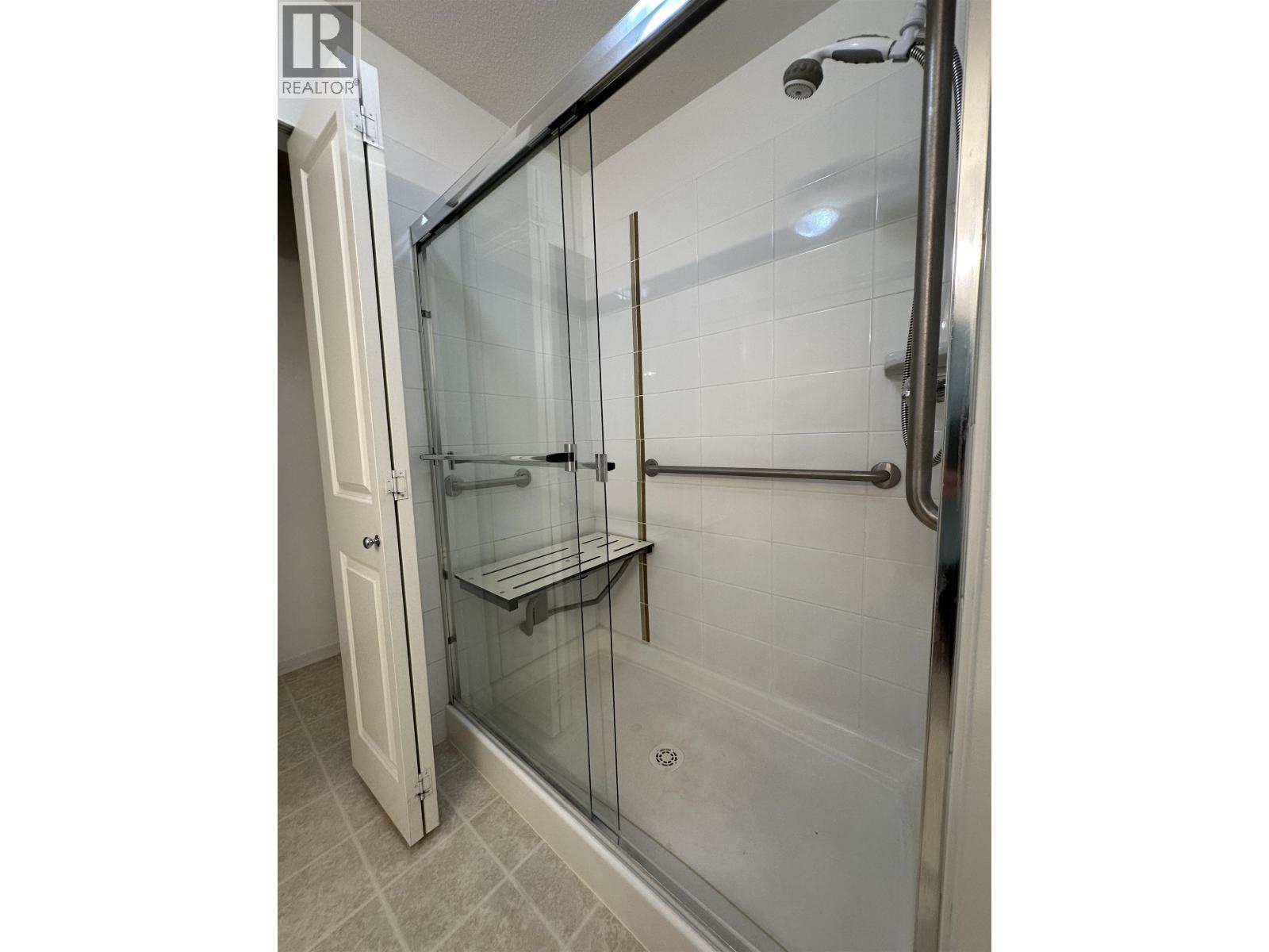 408 9233 Goverment Road, Burnaby, British Columbia  V3N 0A3 - Photo 14 - R3040231