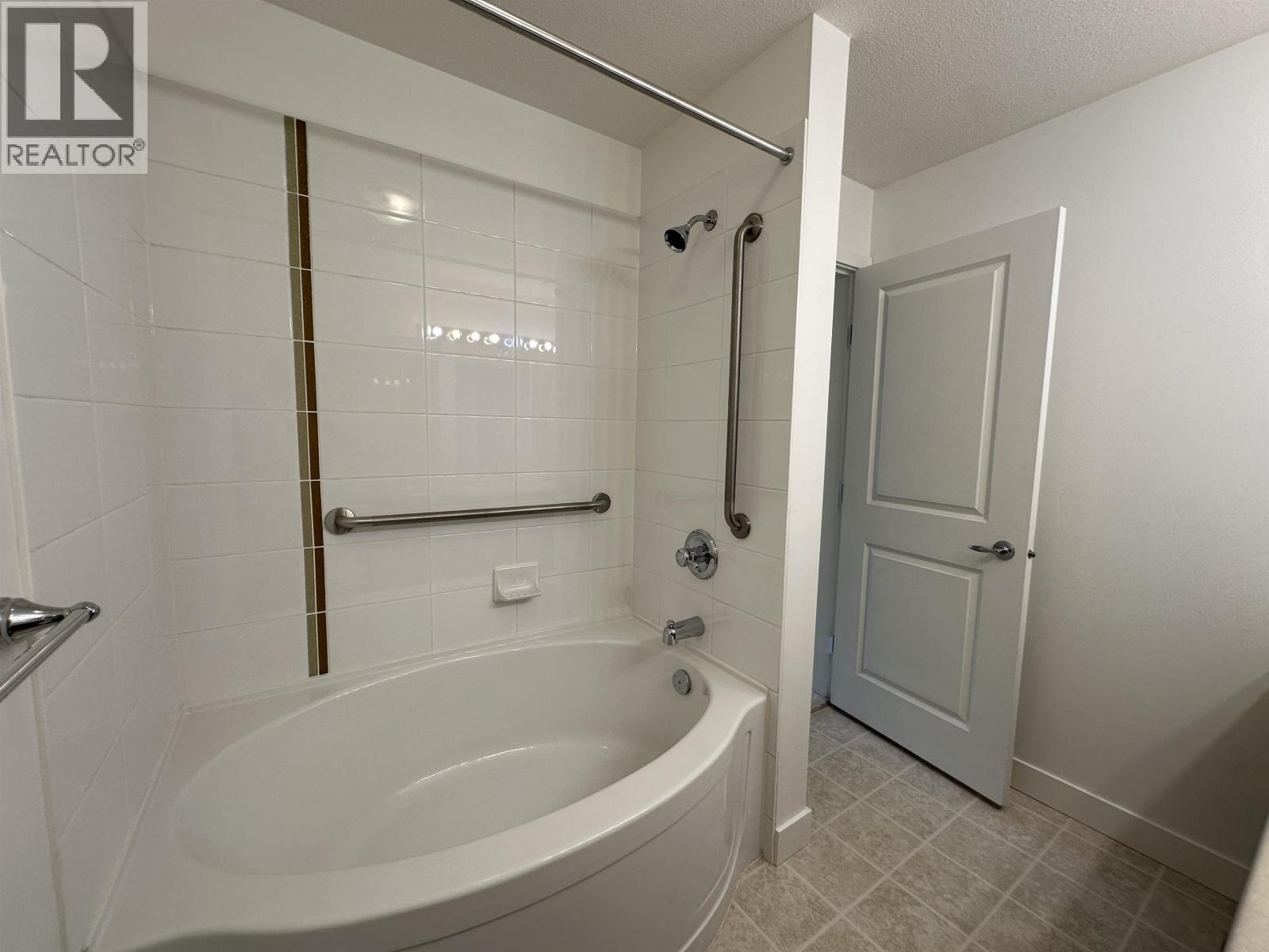 408 9233 Goverment Road, Burnaby, British Columbia  V3N 0A3 - Photo 19 - R3040231