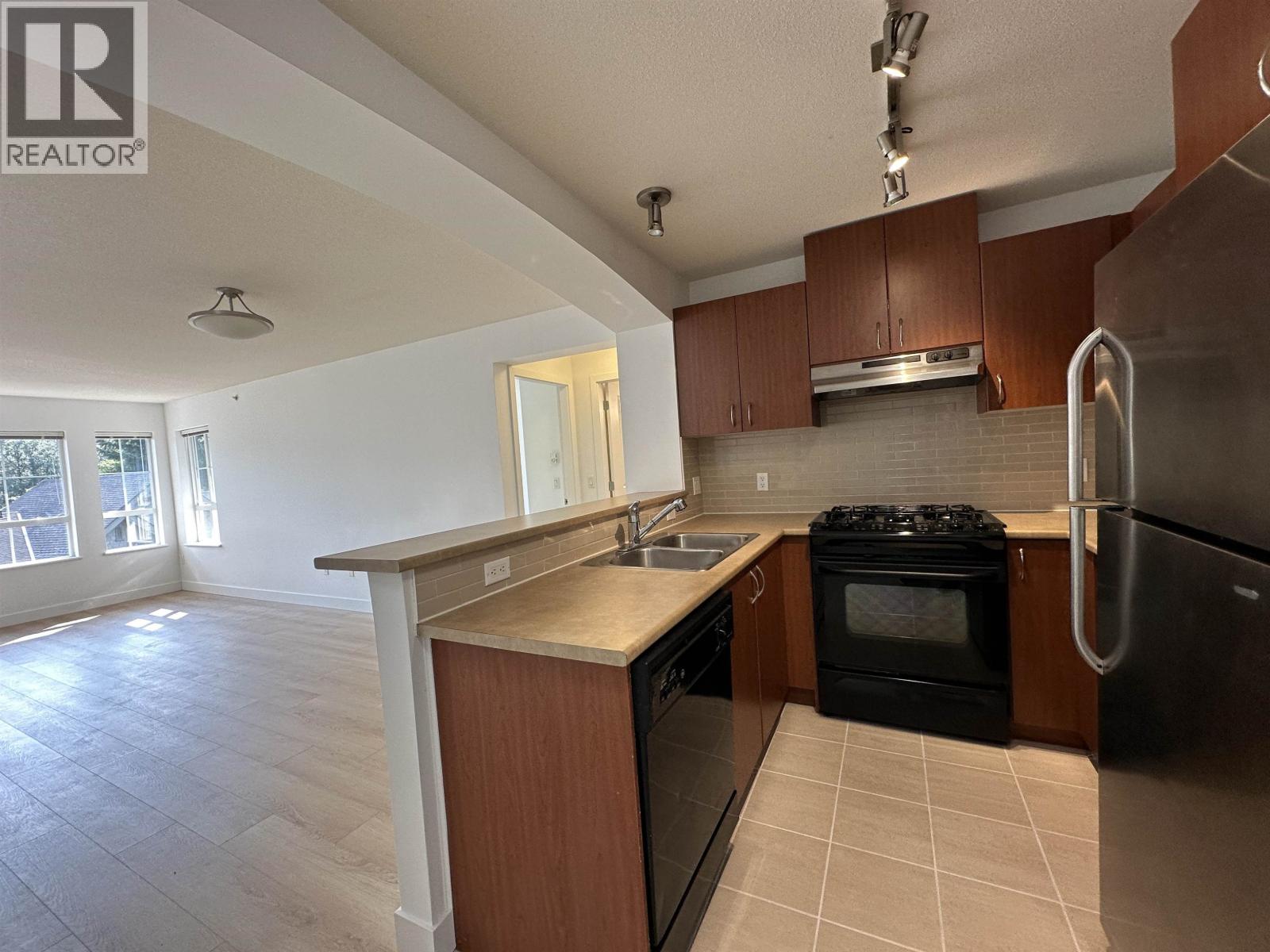 408 9233 Goverment Road, Burnaby, British Columbia  V3N 0A3 - Photo 7 - R3040231