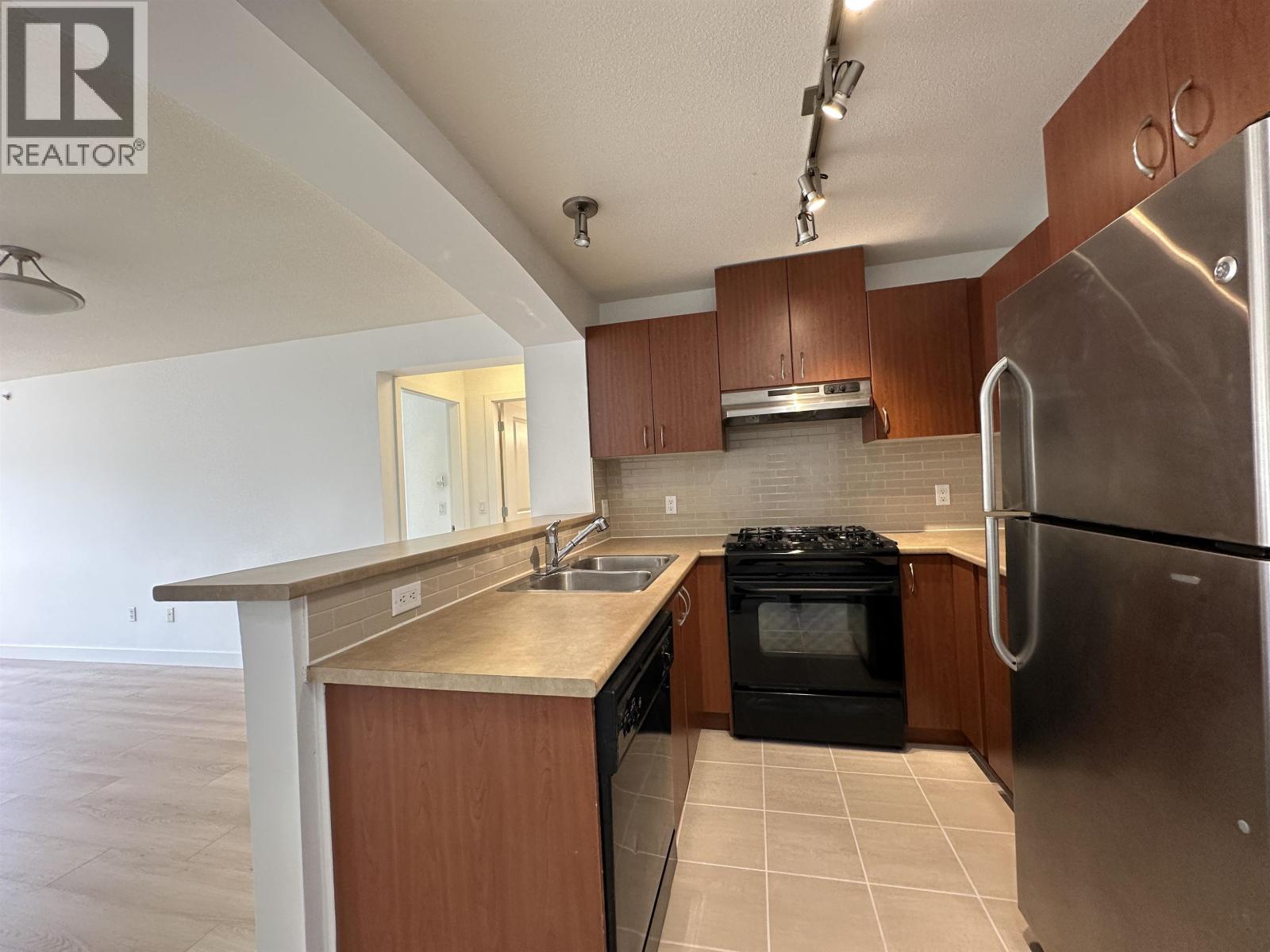 408 9233 Goverment Road, Burnaby, British Columbia  V3N 0A3 - Photo 8 - R3040231