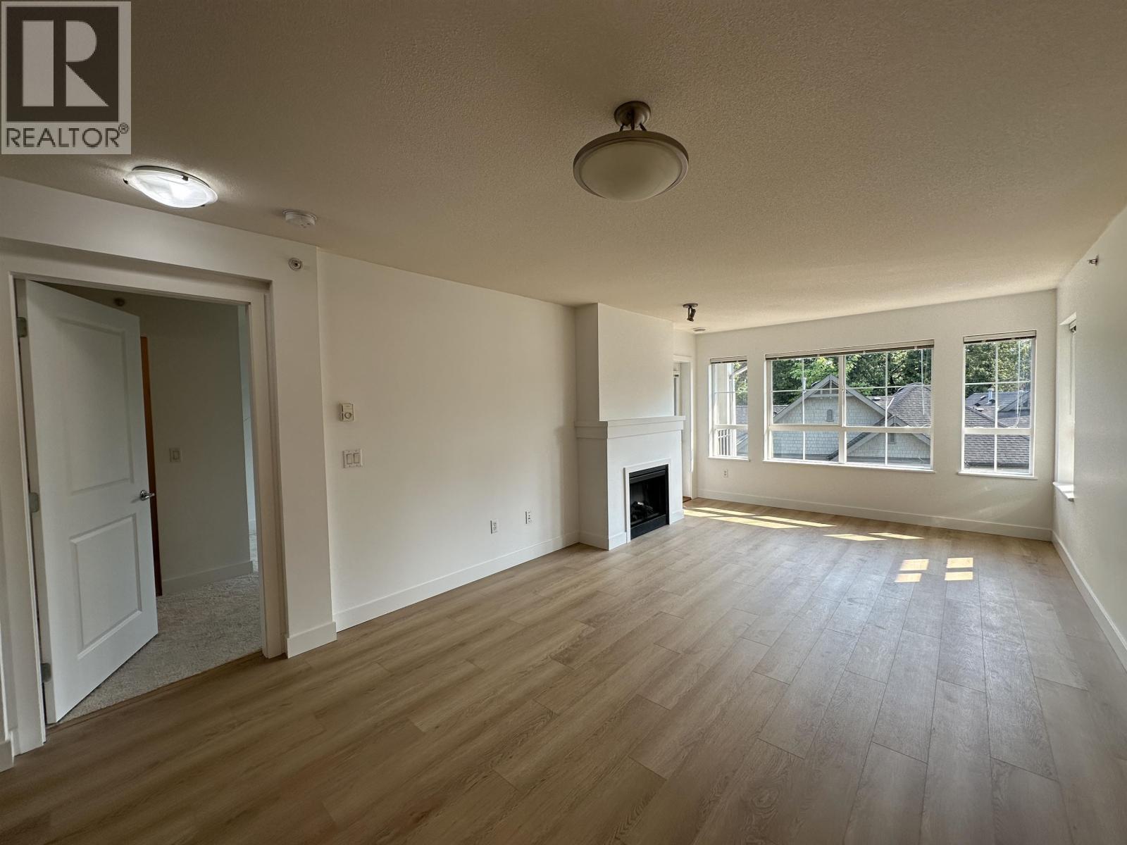 408 9233 Goverment Road, Burnaby, British Columbia  V3N 0A3 - Photo 9 - R3040231