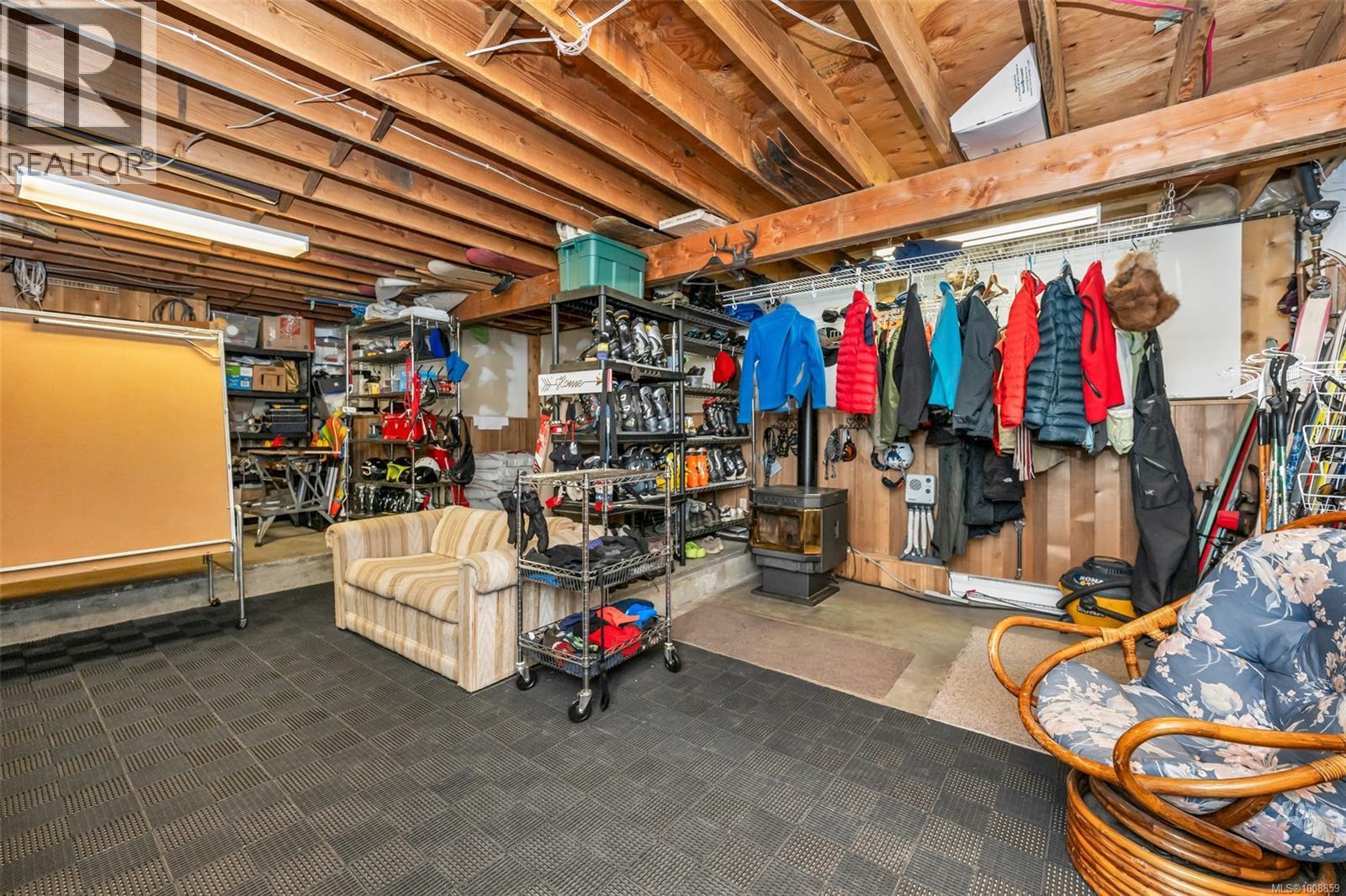 886 Jutland Terr, Courtenay, British Columbia  V9J 1L0 - Photo 6 - 1008859