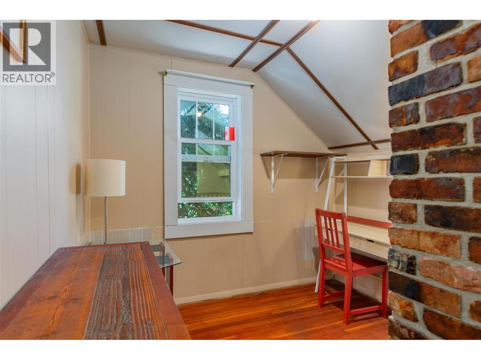 Property at 2346 Fourth Avenue image 3