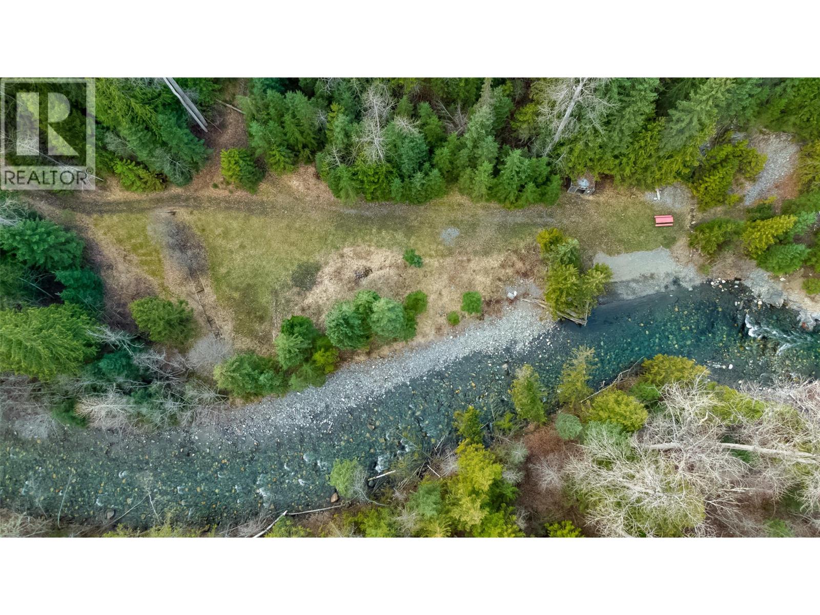 423 Highway 6 Highway, Cherryville, British Columbia