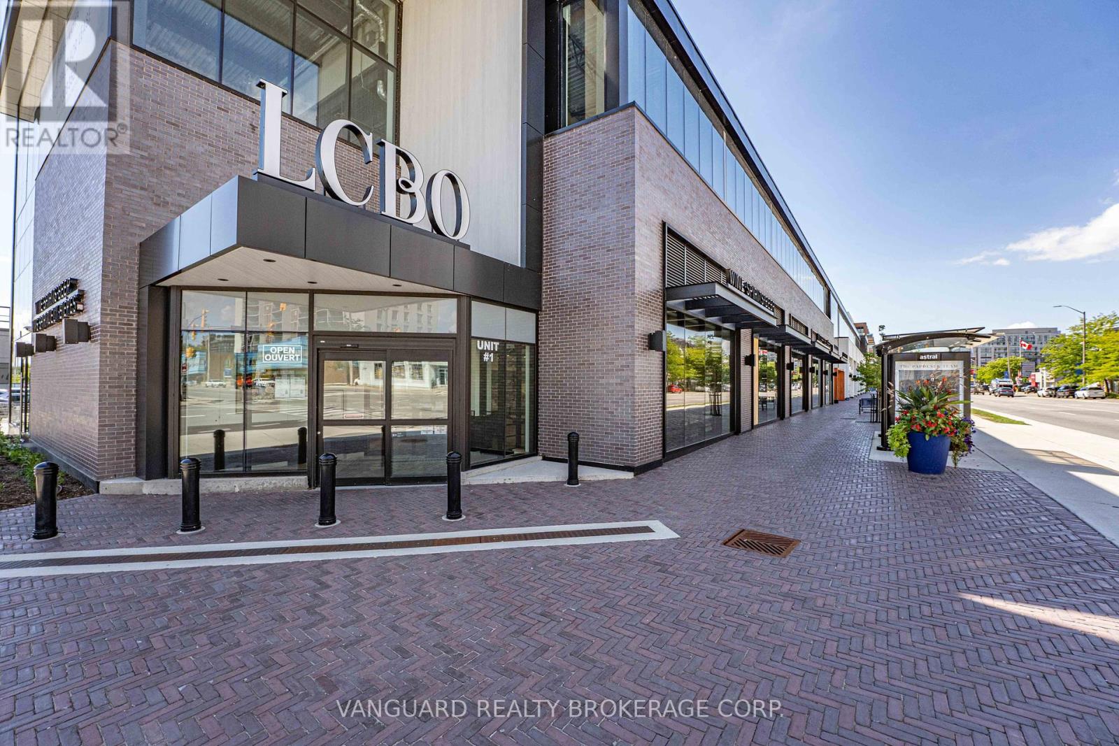 21 - 15 Lou Parsons Way, Mississauga, Ontario  L5H 0B2 - Photo 45 - W12363176
