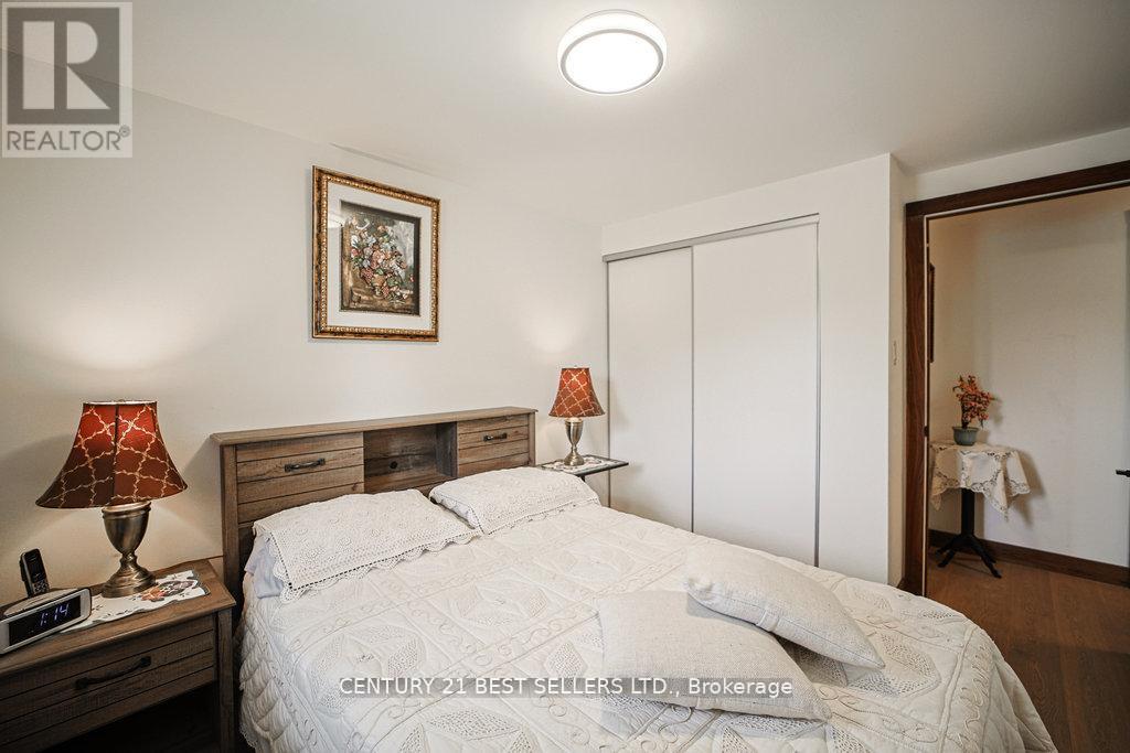 126 Mellow Crescent, Caledon (Bolton East), Ontario  L7E 1Z2 - Photo 17 - W12363273
