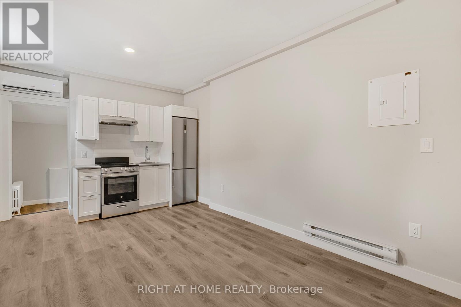 5 - 82 Welland Avenue, St. Catharines, Ontario  L2R 2N1 - Photo 10 - X12363172