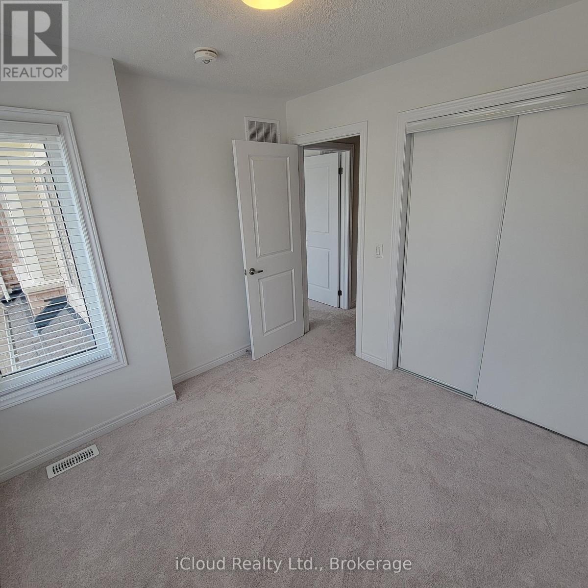 19 Edminston Drive, Centre Wellington, Ontario  N1M 0J3 - Photo 24 - X12363217