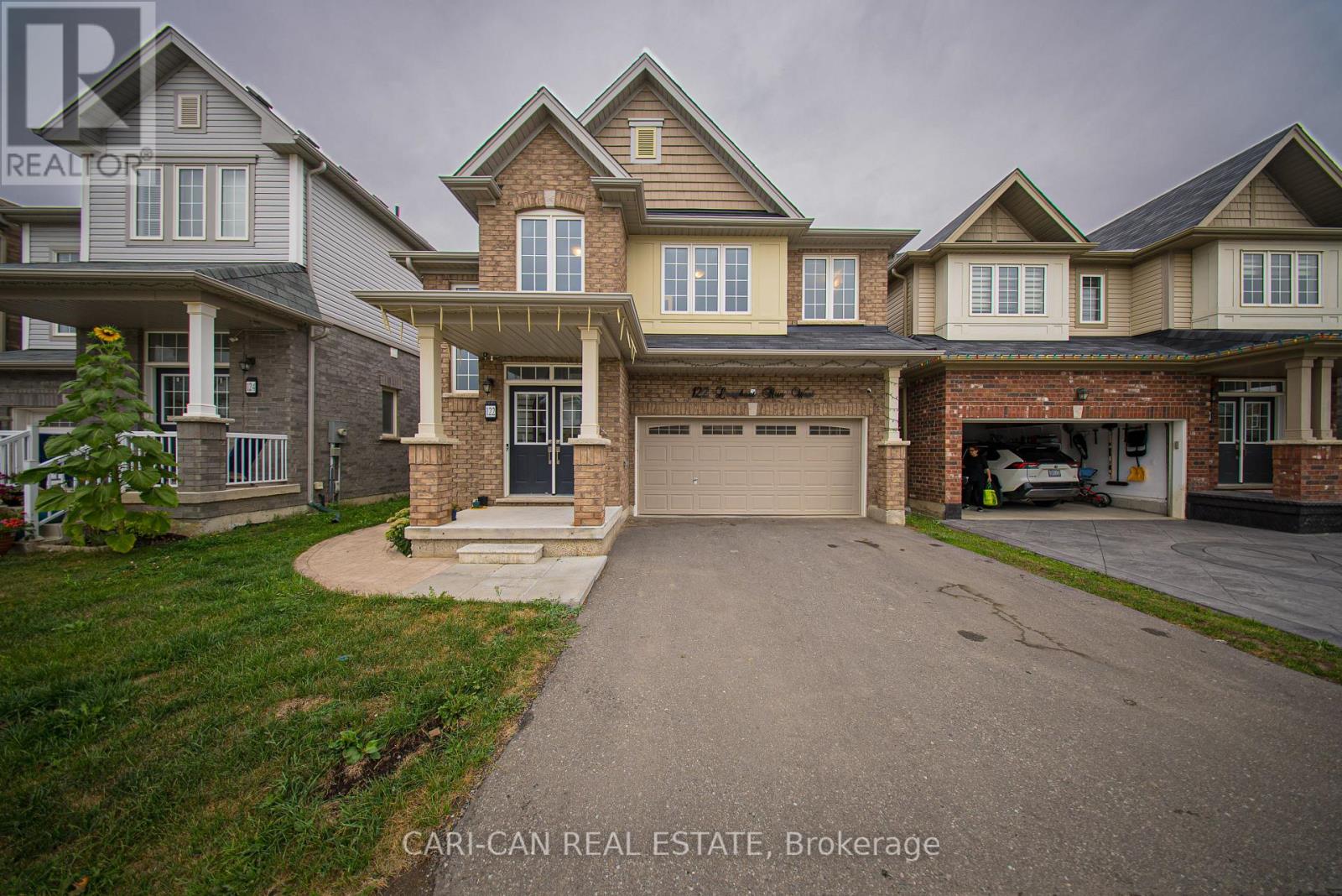122 Longboat Run West, Brantford, Ontario  N3T 0P3 - Photo 1 - X12363229