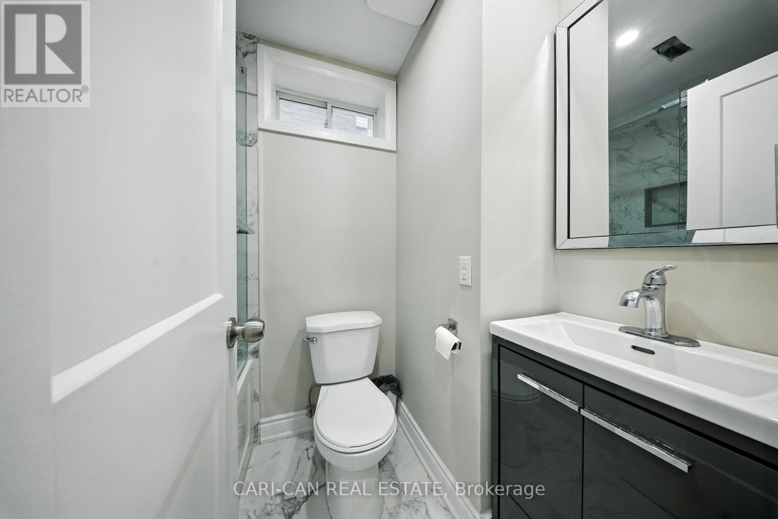 122 Longboat Run West, Brantford, Ontario  N3T 0P3 - Photo 33 - X12363229