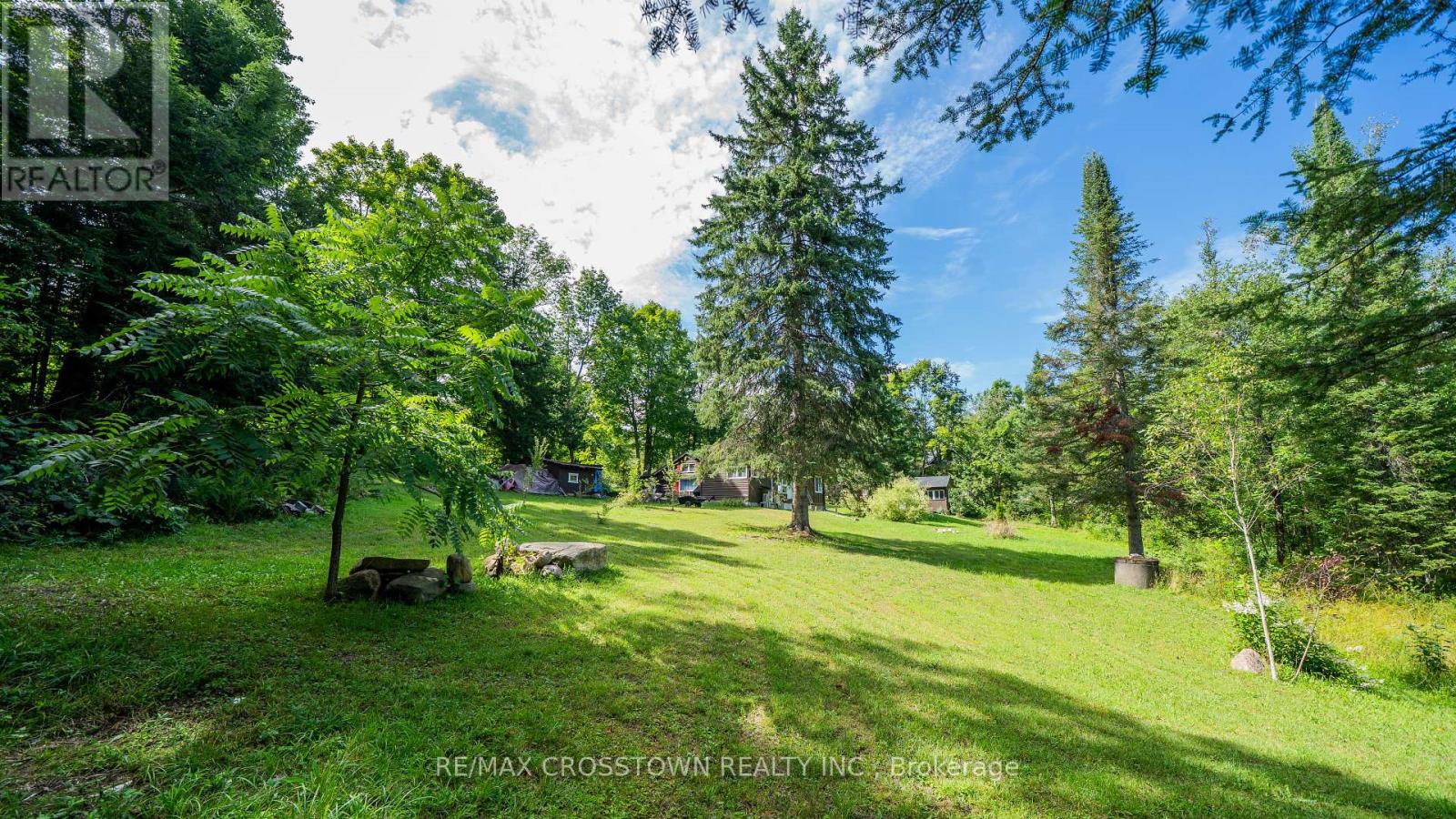 1161 Uffington Road, Bracebridge, Ontario  P1L 1X1 - Photo 19 - X12363276