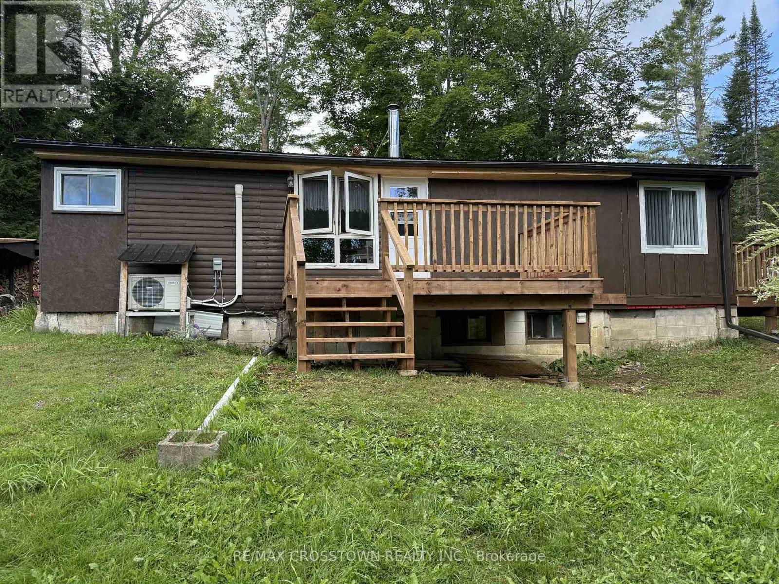 1161 Uffington Road, Bracebridge, Ontario  P1L 1X1 - Photo 22 - X12363276