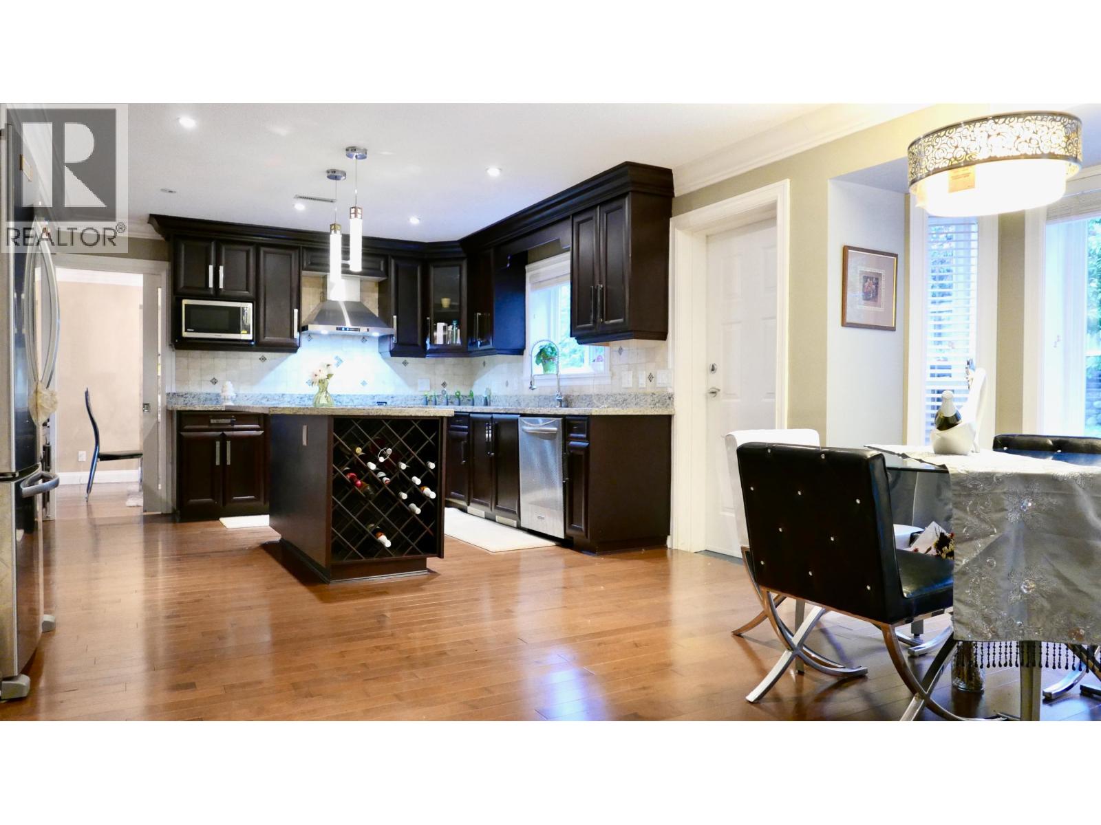 7625 Aubrey Street, Burnaby, British Columbia  V5A 1K6 - Photo 7 - R3026725