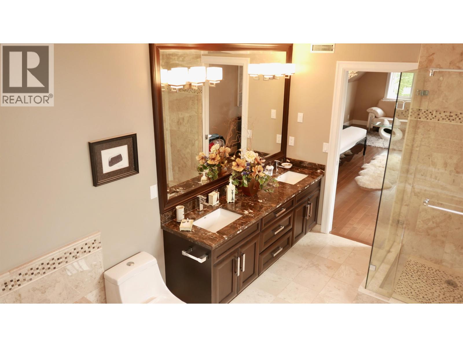 7625 Aubrey Street, Burnaby, British Columbia  V5A 1K6 - Photo 14 - R3026725