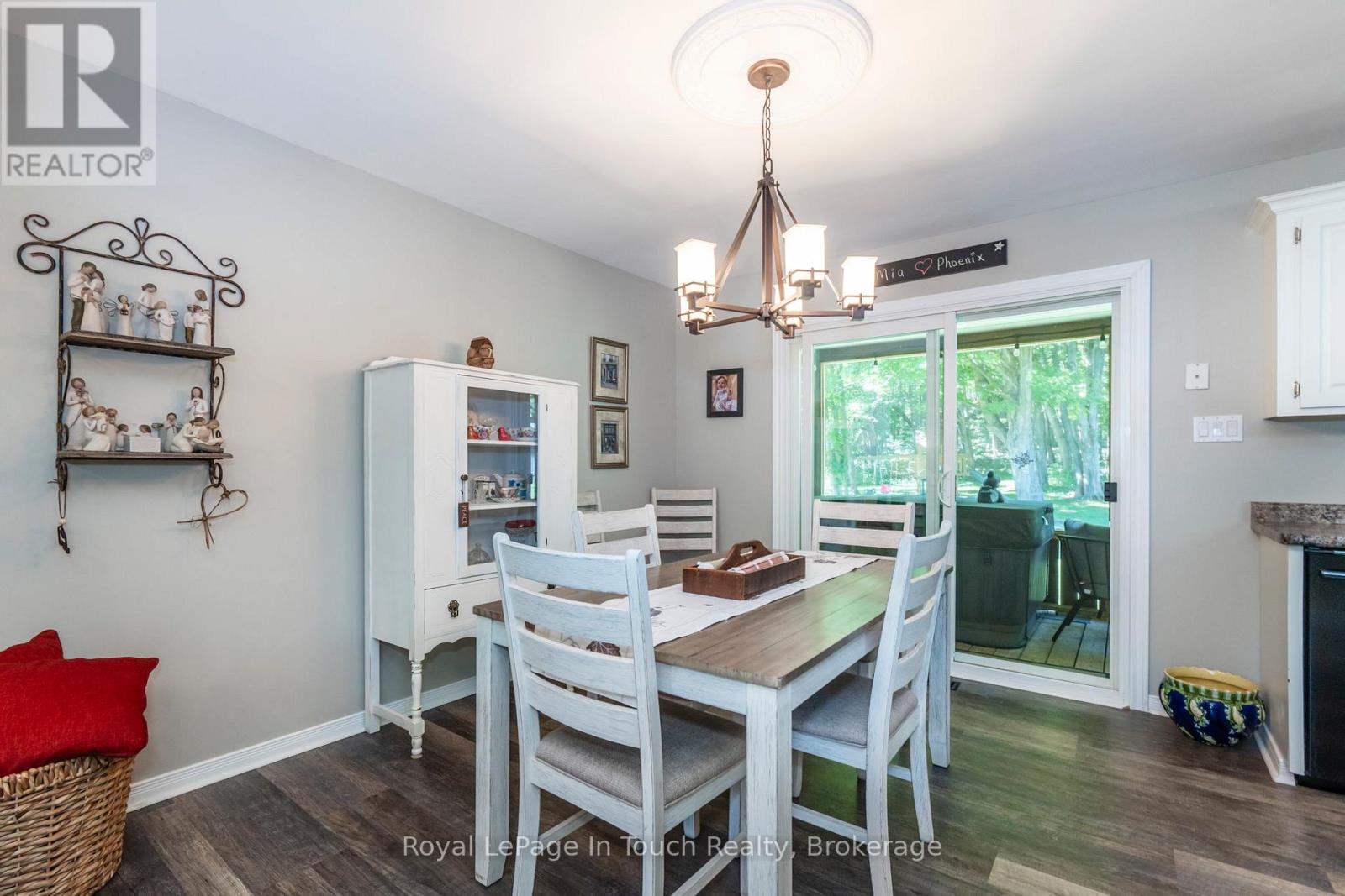 507 Lafontaine Road E, Tiny, Ontario  L9M 2H7 - Photo 14 - S12363398