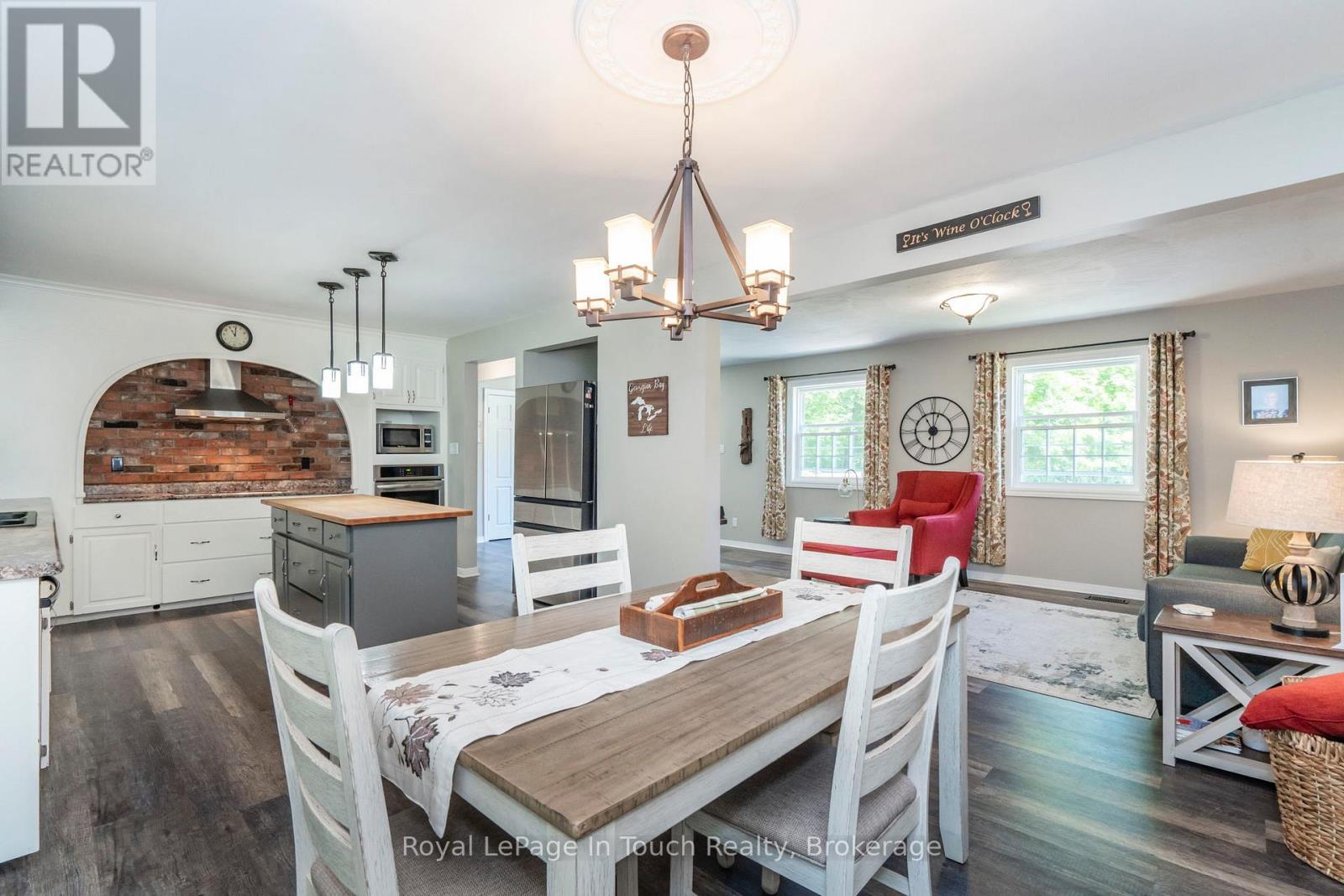 507 Lafontaine Road E, Tiny, Ontario  L9M 2H7 - Photo 17 - S12363398